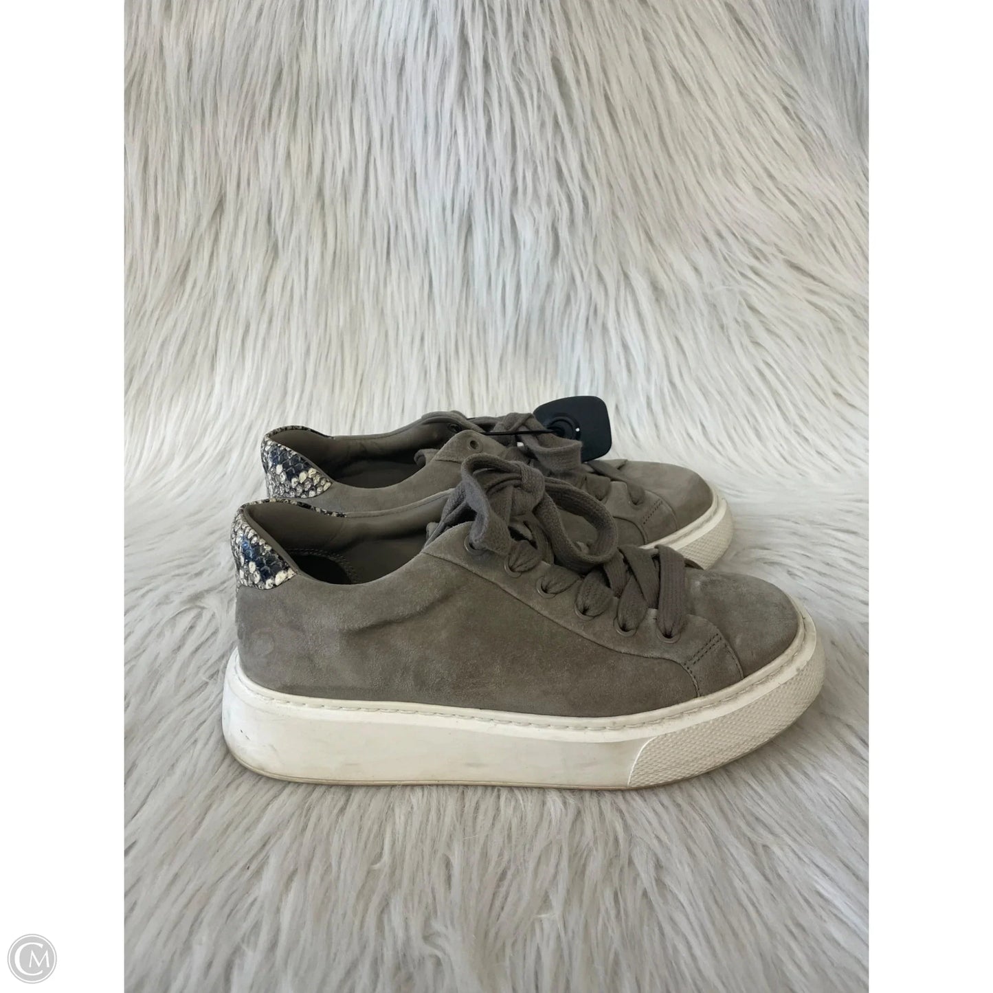 Shoes Sneakers Platform By Vince In Grey & White, Size: 7