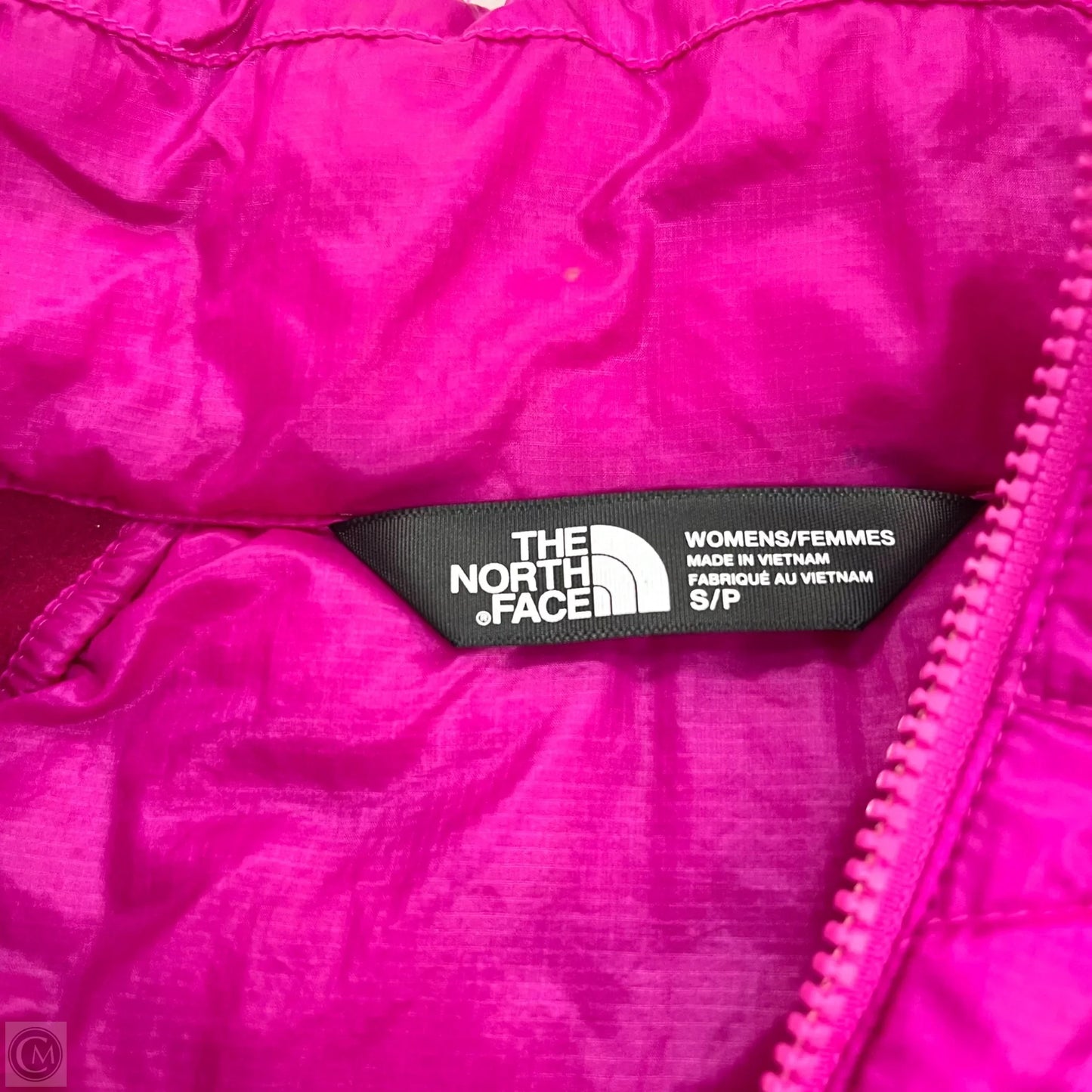 Jacket Puffer & Quilted By The North Face In Pink & Red, Size: S
