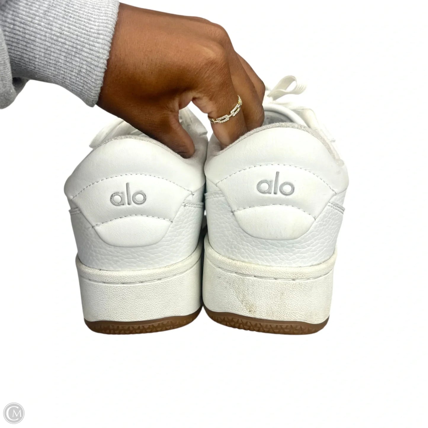 Shoes Sneakers By Alo In White, Size: 8