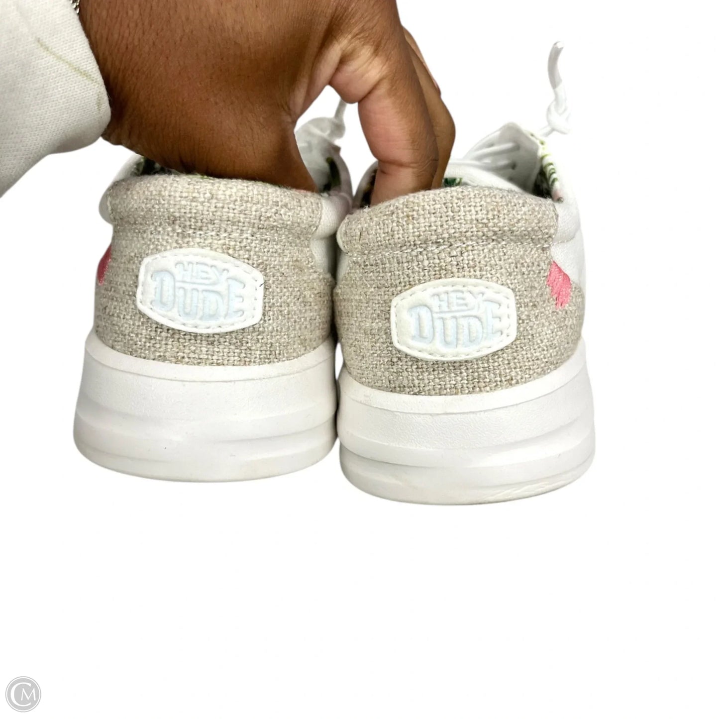 Shoes Sneakers By Hey Dude In White, Size: 8