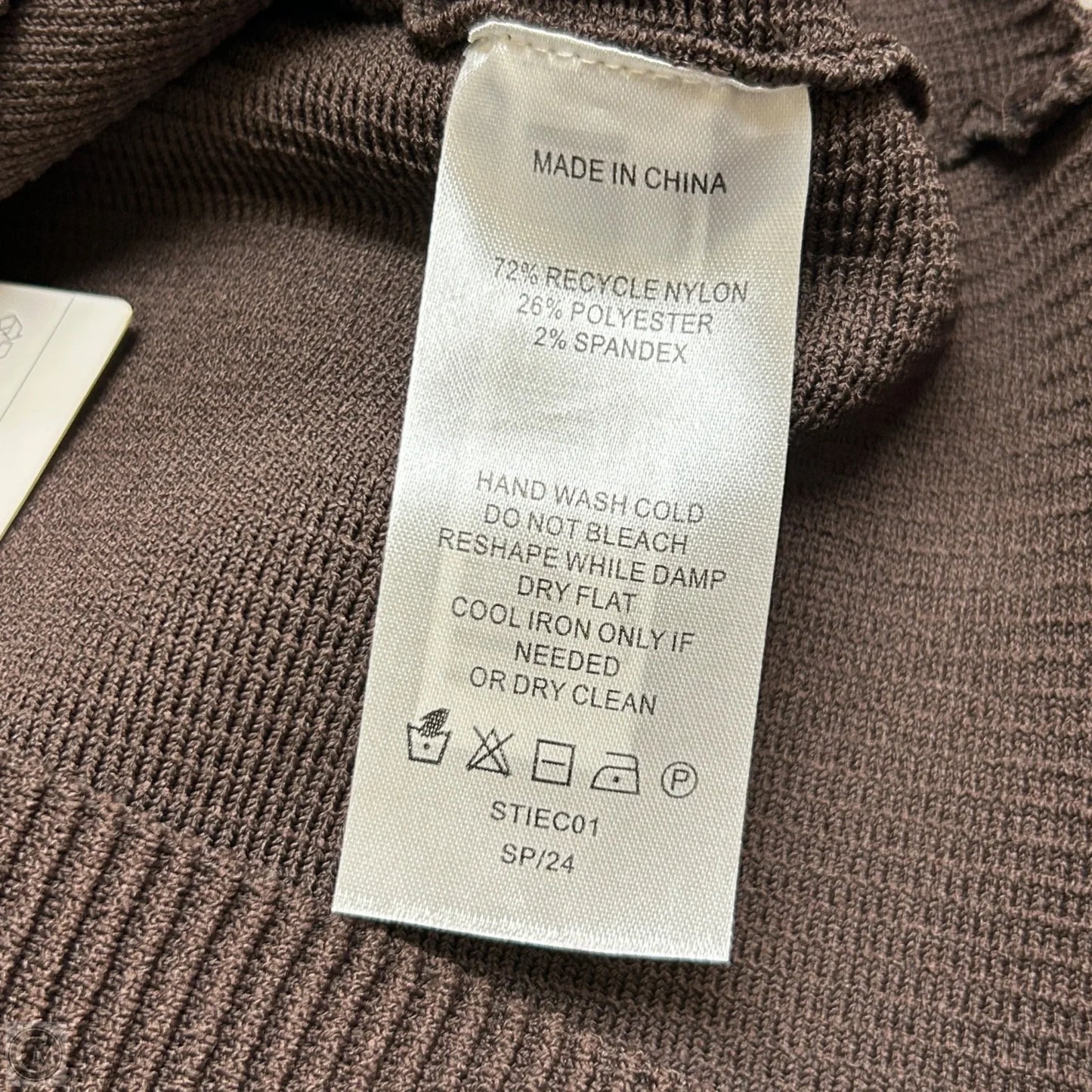 Top Sleeveless By Quince In Brown, Size: M