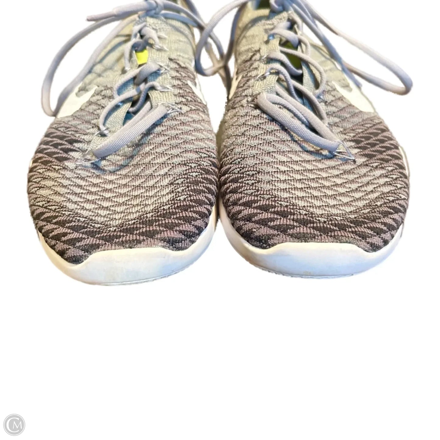 Shoes Sneakers By Nike In Grey, Size: 9.5