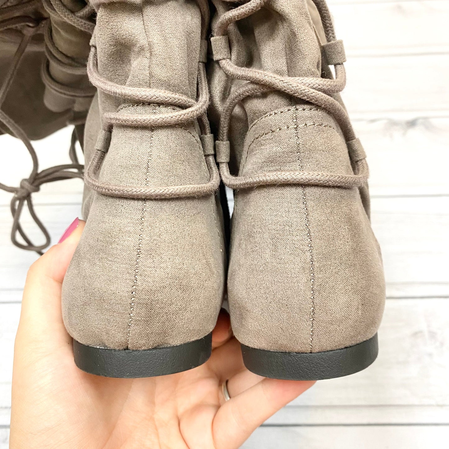 Boots Knee Flats By Cloudwalkers Size: 8