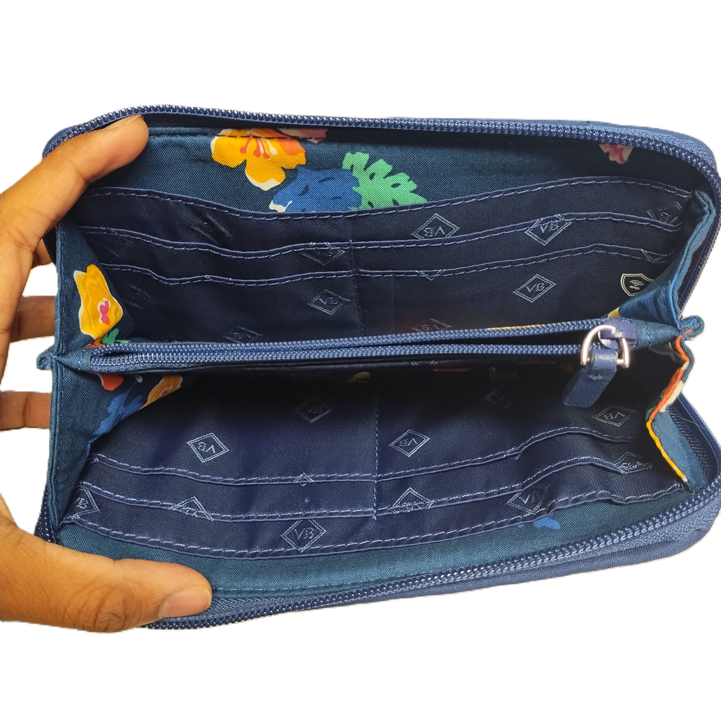 Wallet By Vera Bradley Size: Large