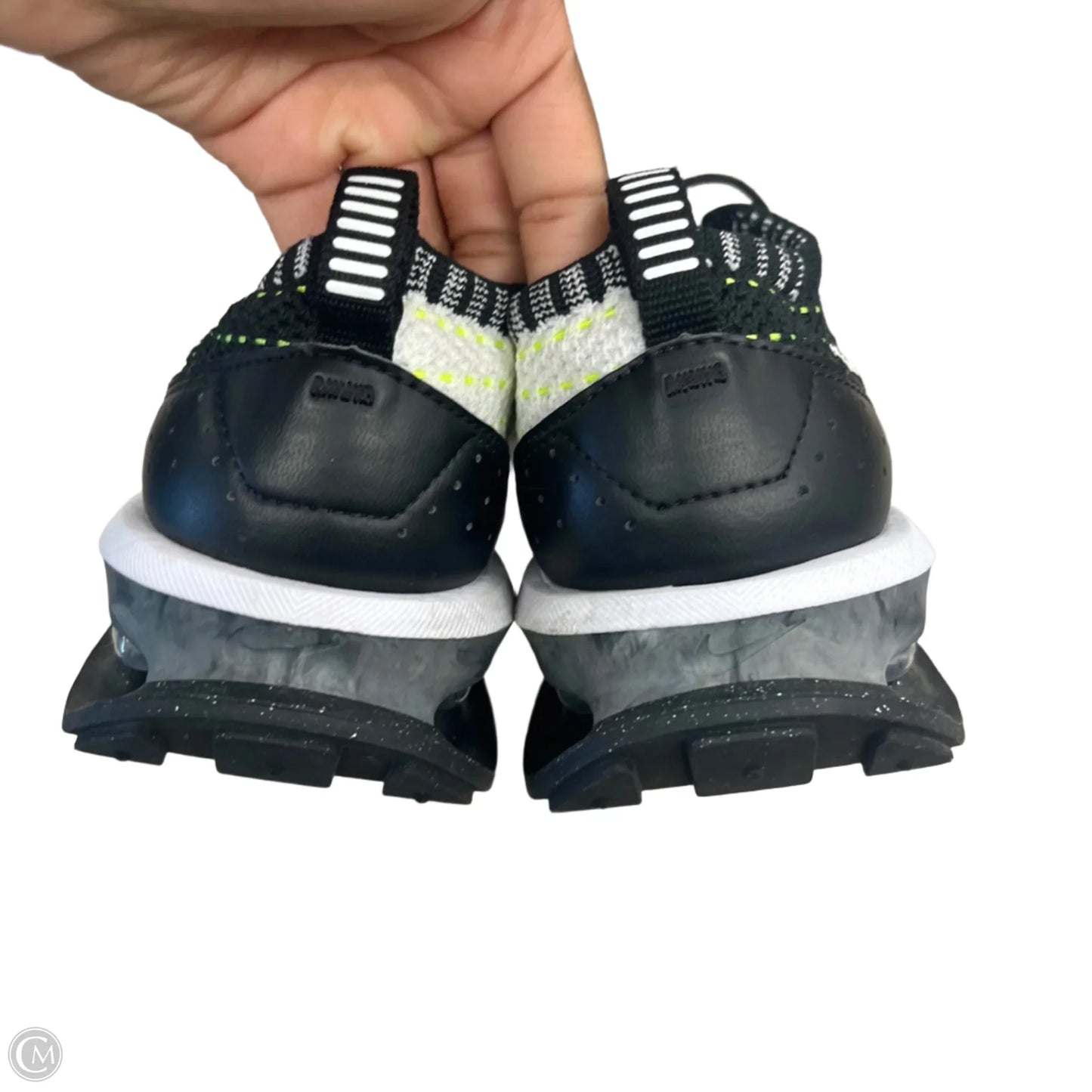 Shoes Athletic By Nike In Black & White, Size: 9