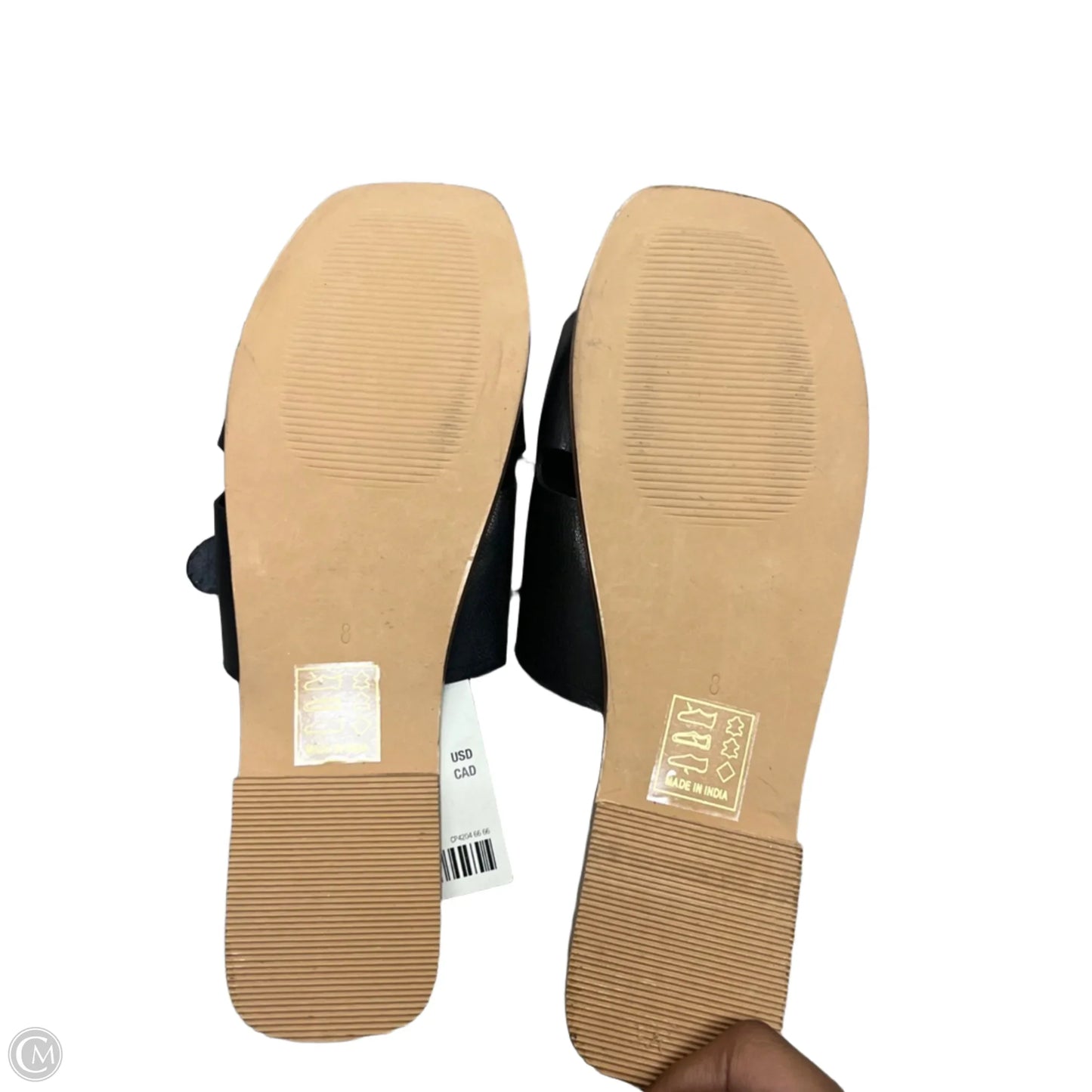 Sandals Flats By Urban Outfitters In Black & Gold, Size: 8