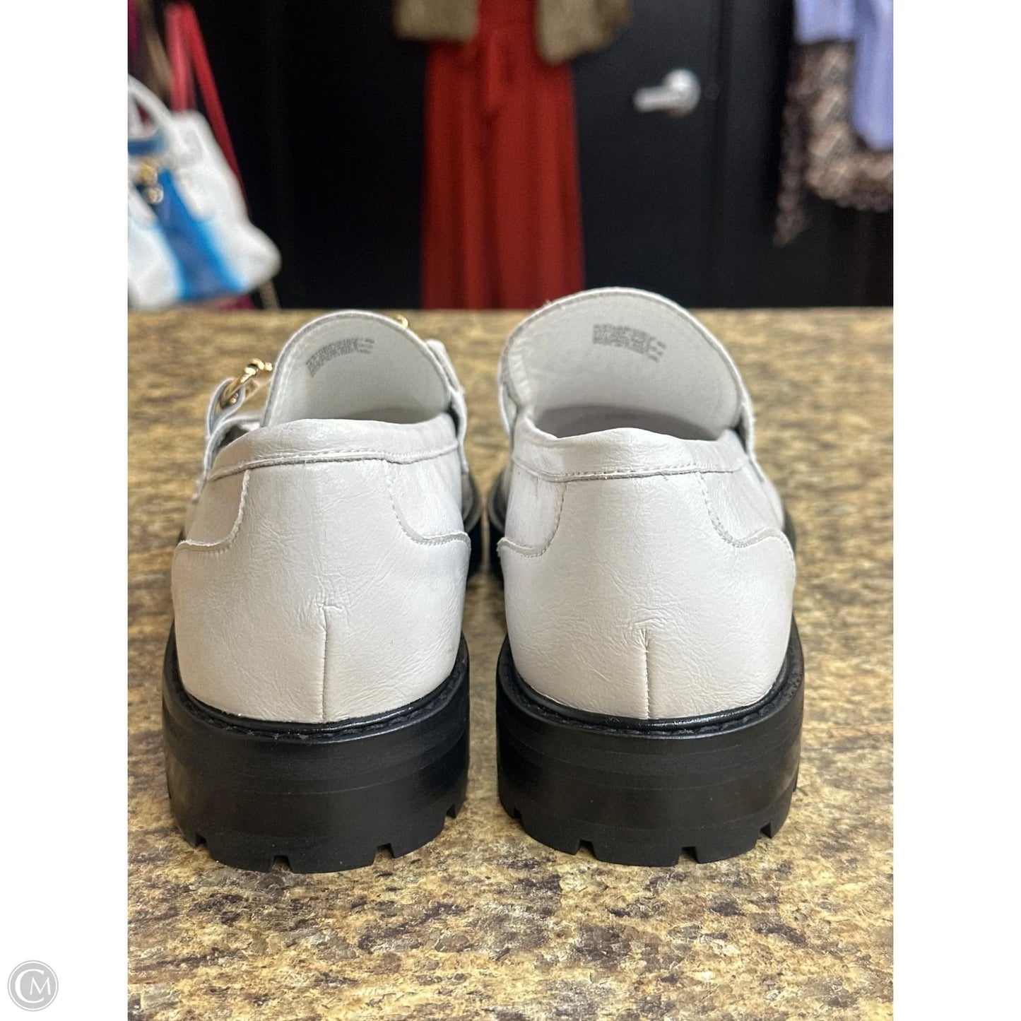 Shoes Flats By Steve Madden In White, Size: 8