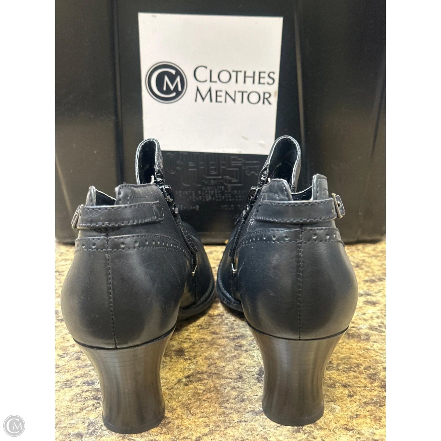 Boots Ankle Flats By Clarks In Black, Size: 8.5