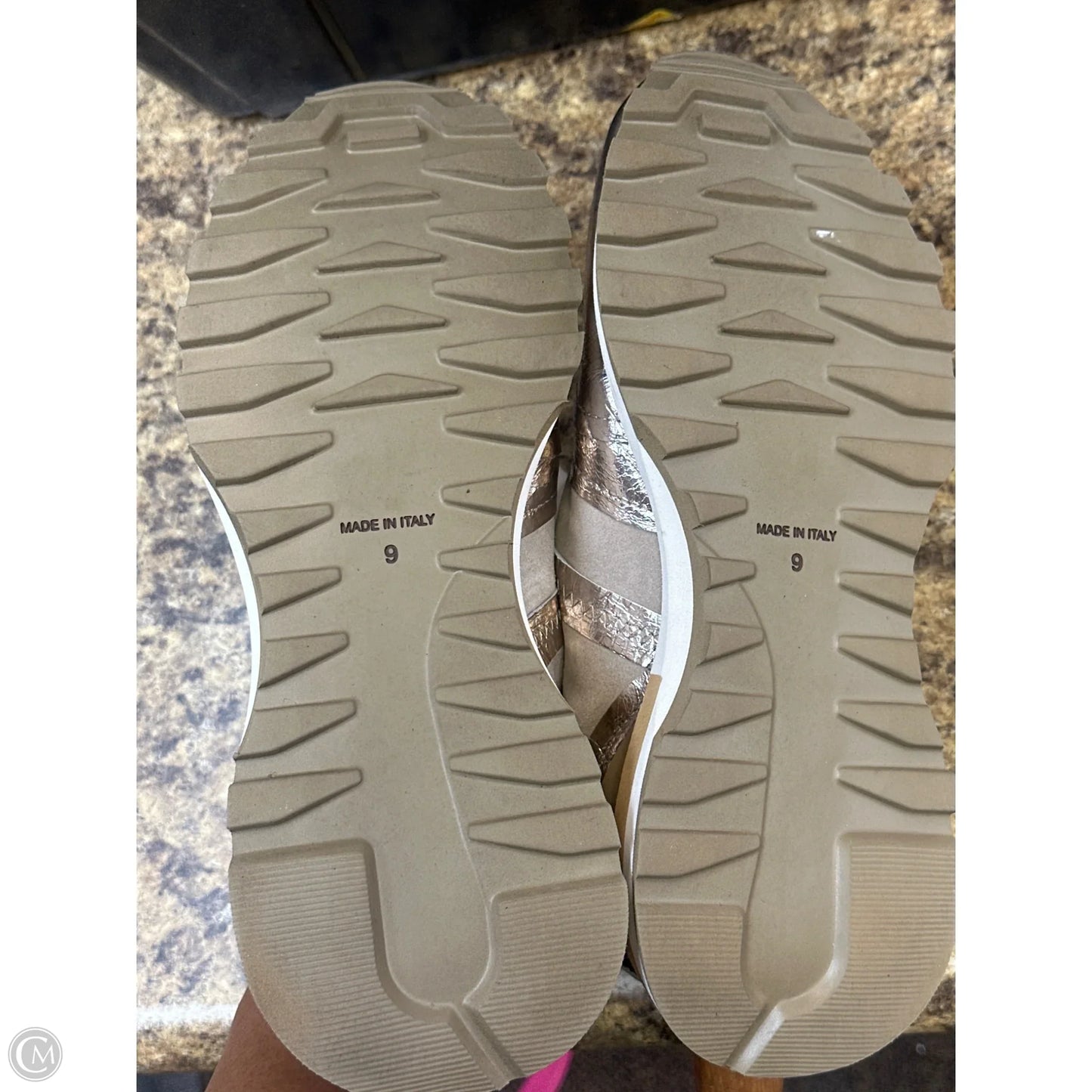Shoes Athletic By Donald Pliner In Bronze, Size: 9