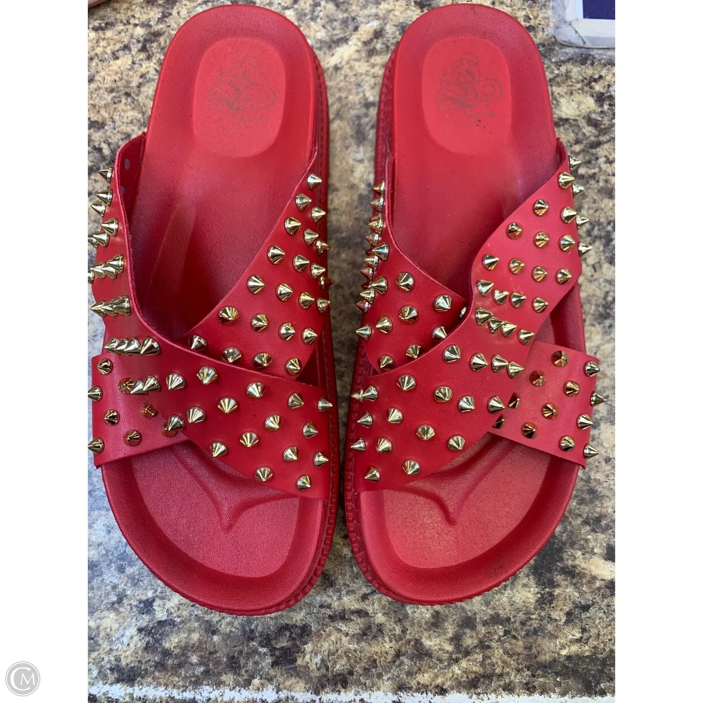 Sandals Flats By Clothes Mentor In Red, Size: 10