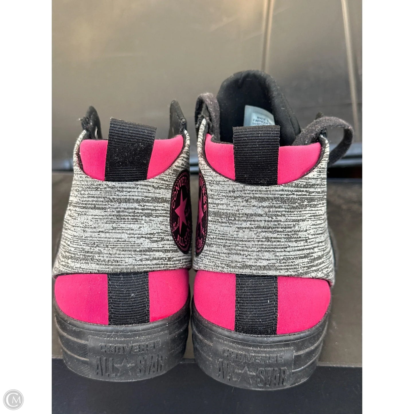 Shoes Sneakers By Converse In Black & Pink, Size: 6.5