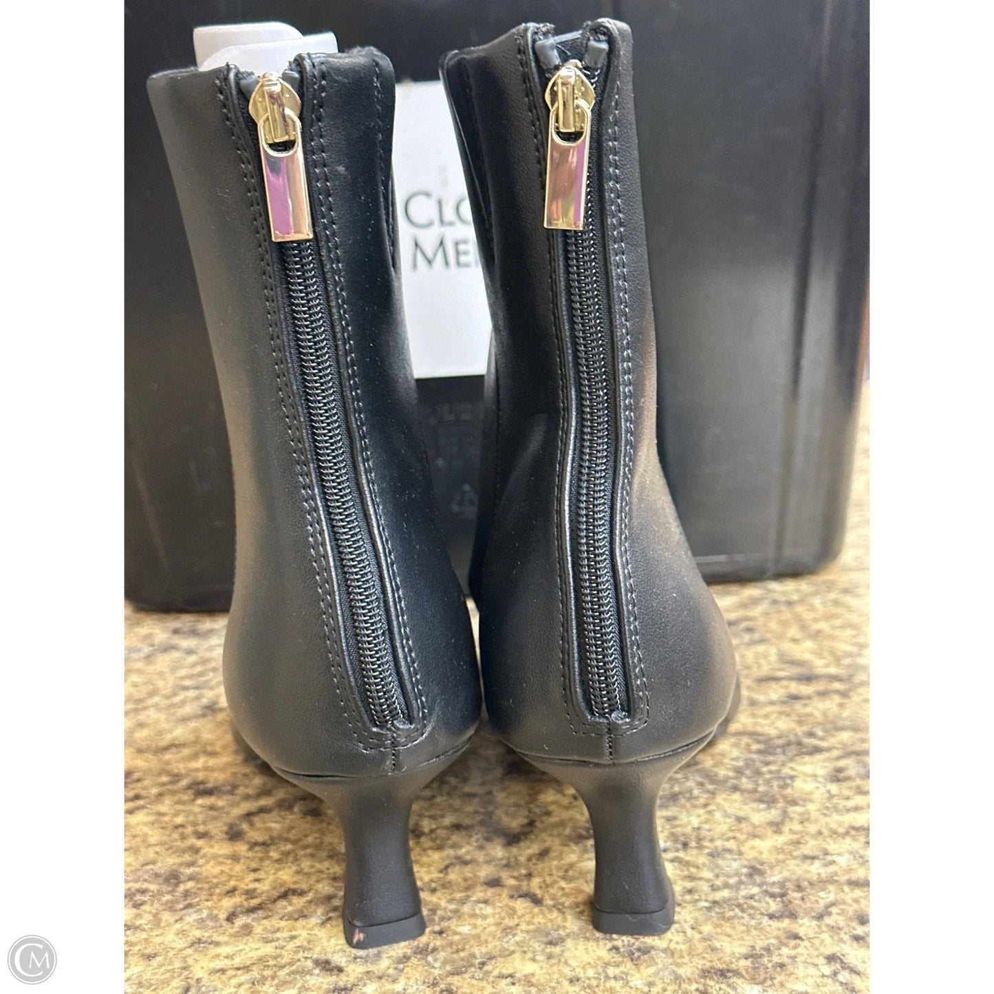 Boots Ankle Heels By Clothes Mentor In Black, Size: 9