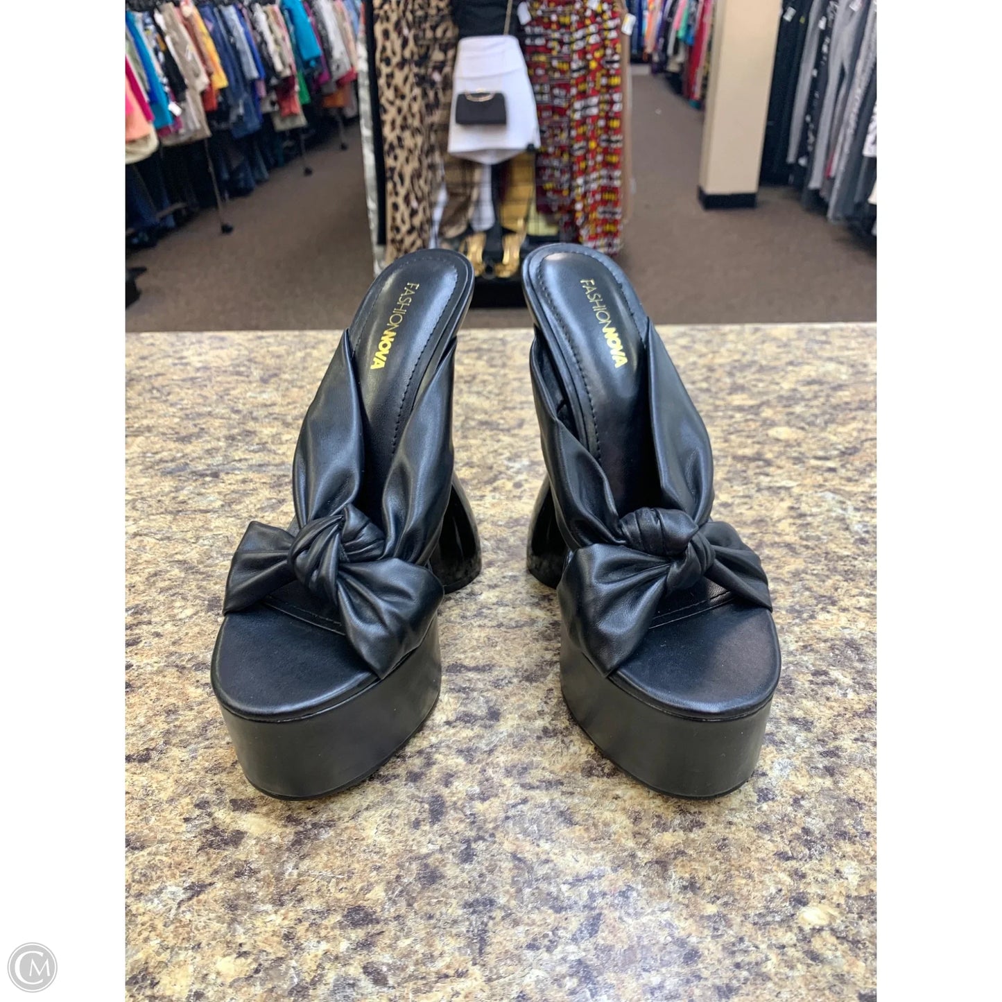 Shoes Heels Block By Fashion Nova In Black, Size: 8.5