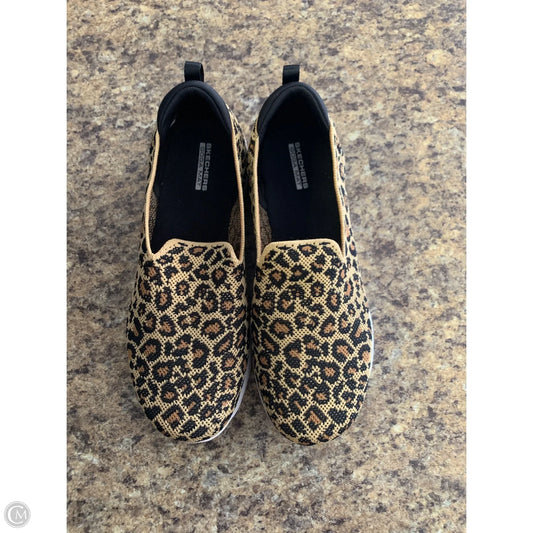 Shoes Flats By Skechers In Animal Print, Size: 11