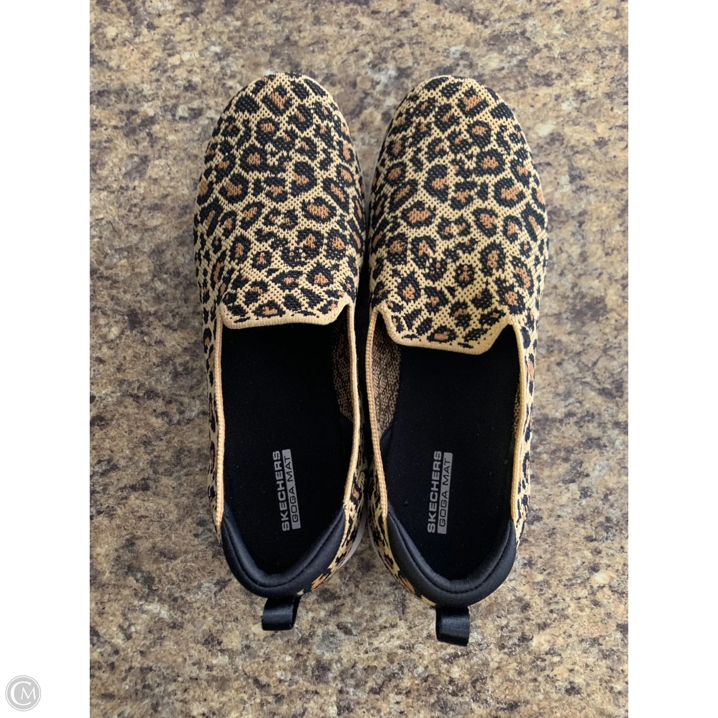 Shoes Flats By Skechers In Animal Print, Size: 11