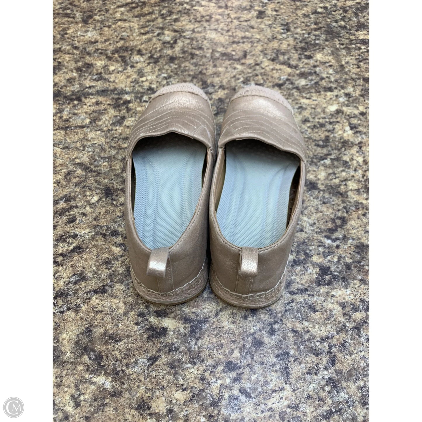 Shoes Flats By Crown Vintage In Gold, Size: 6