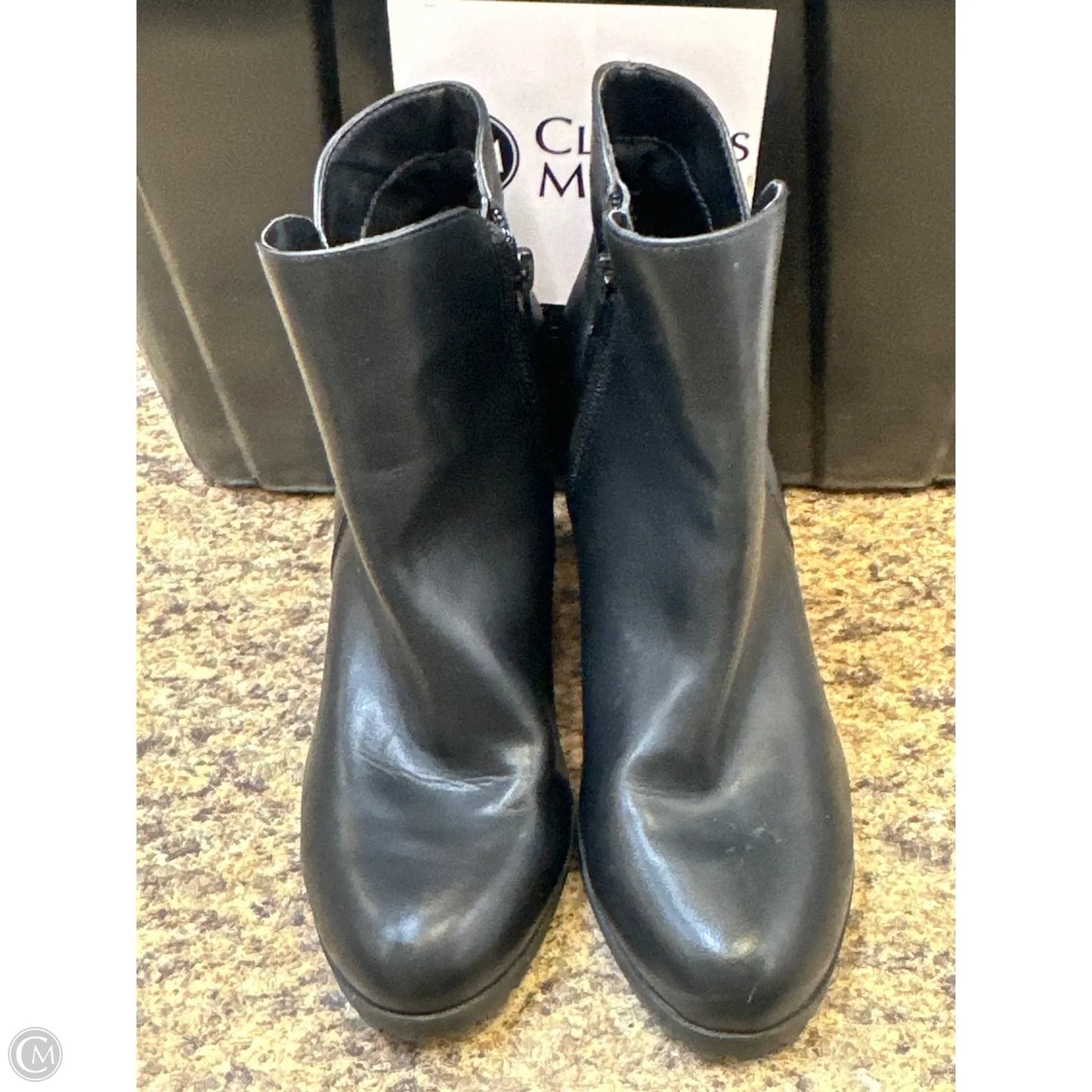 Boots Ankle Heels By Unisa In Black, Size: 7