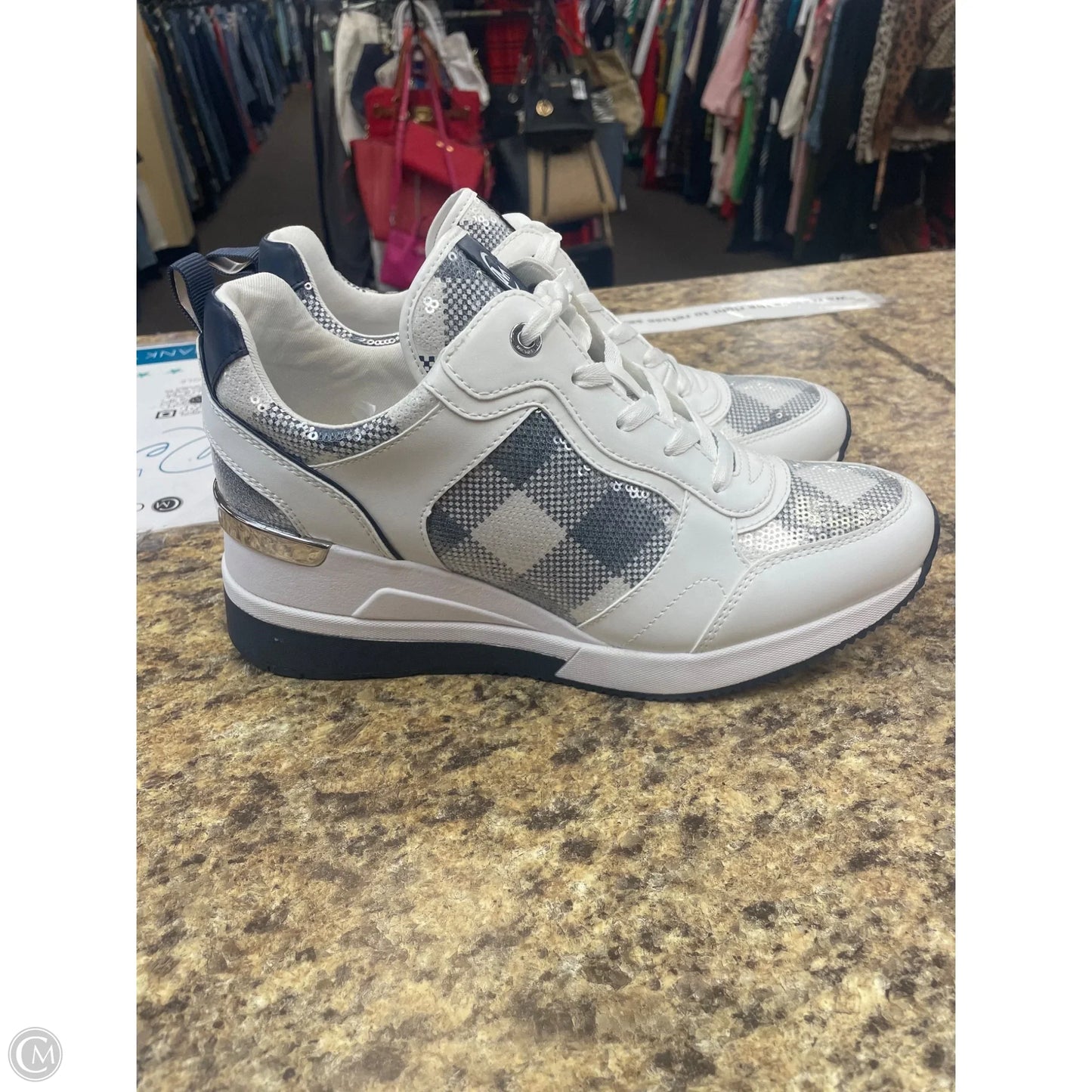 Shoes Athletic By Michael By Michael Kors In Grey & White, Size: 10