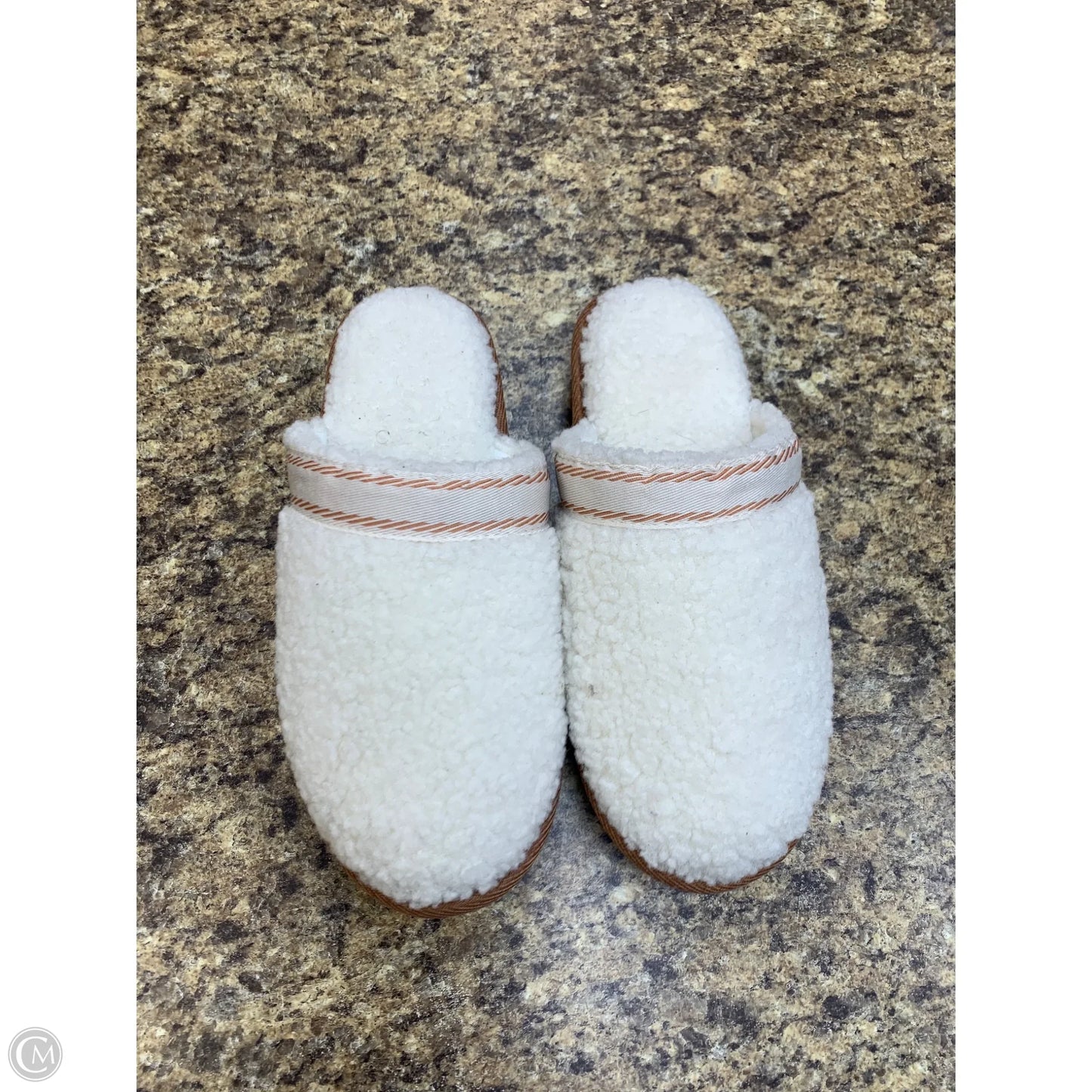 Slippers By Joyspun In Cream