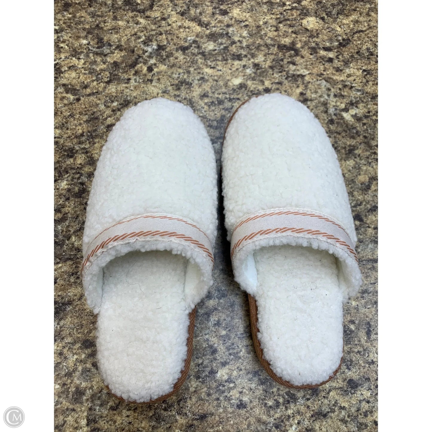 Slippers By Joyspun In Cream