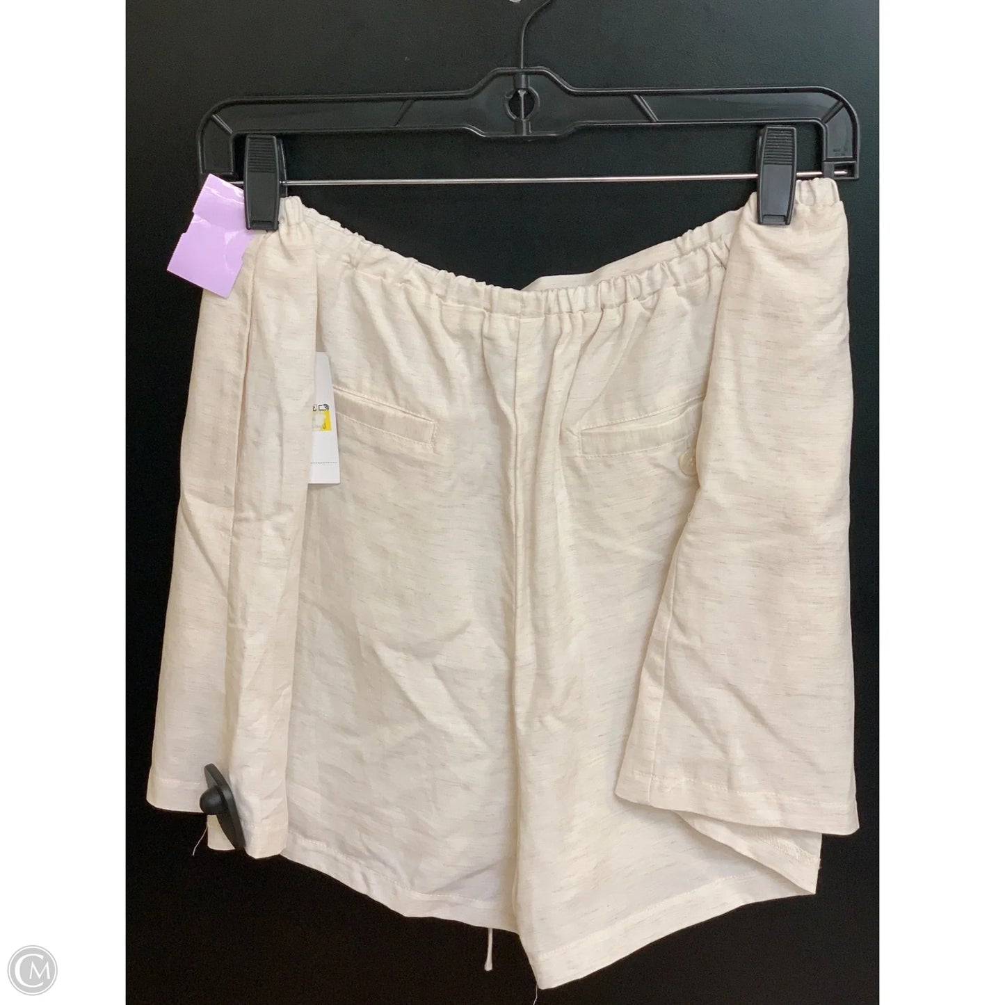 Shorts By Forever 21 In Cream, Size: L