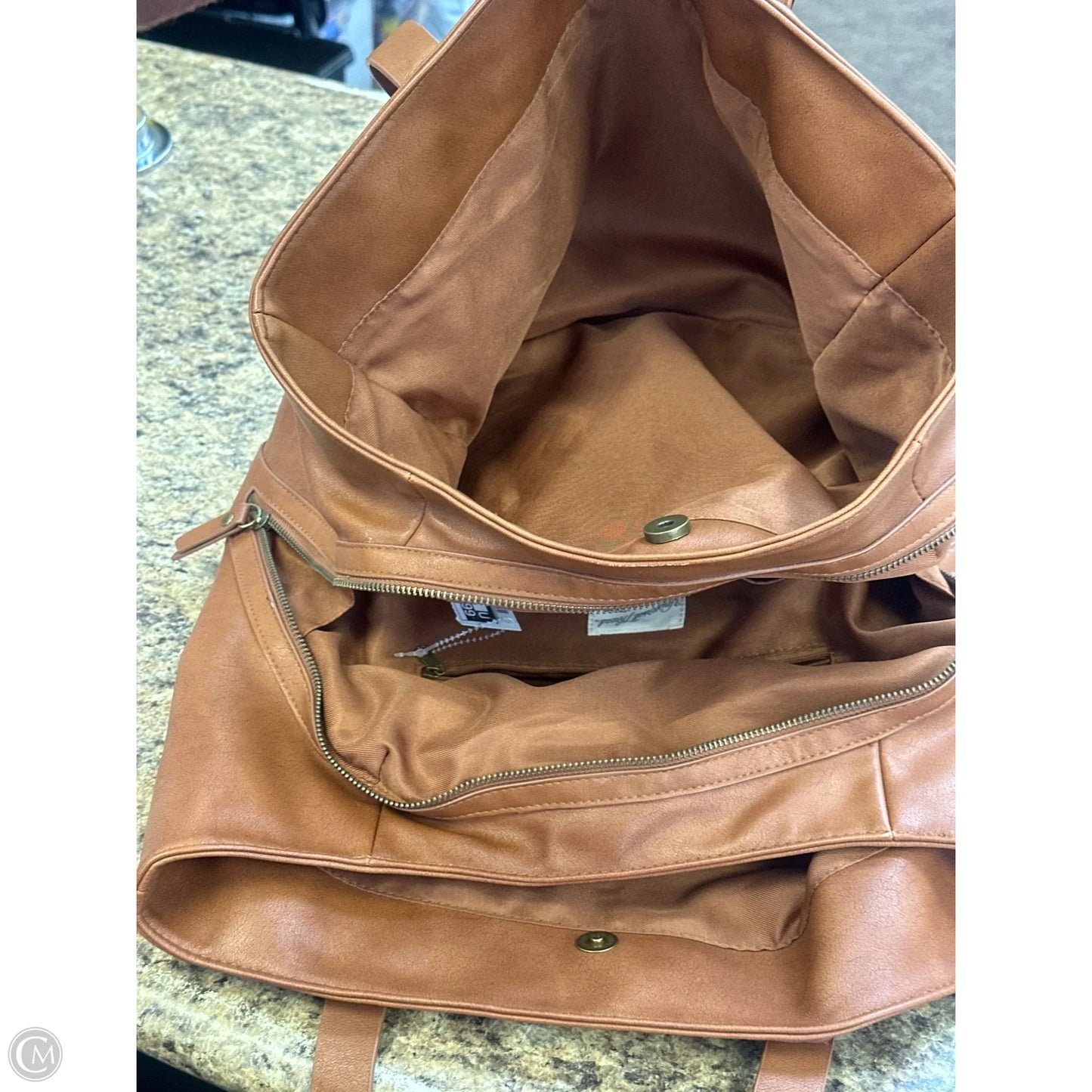 Handbag By Universal Thread, Size: Large