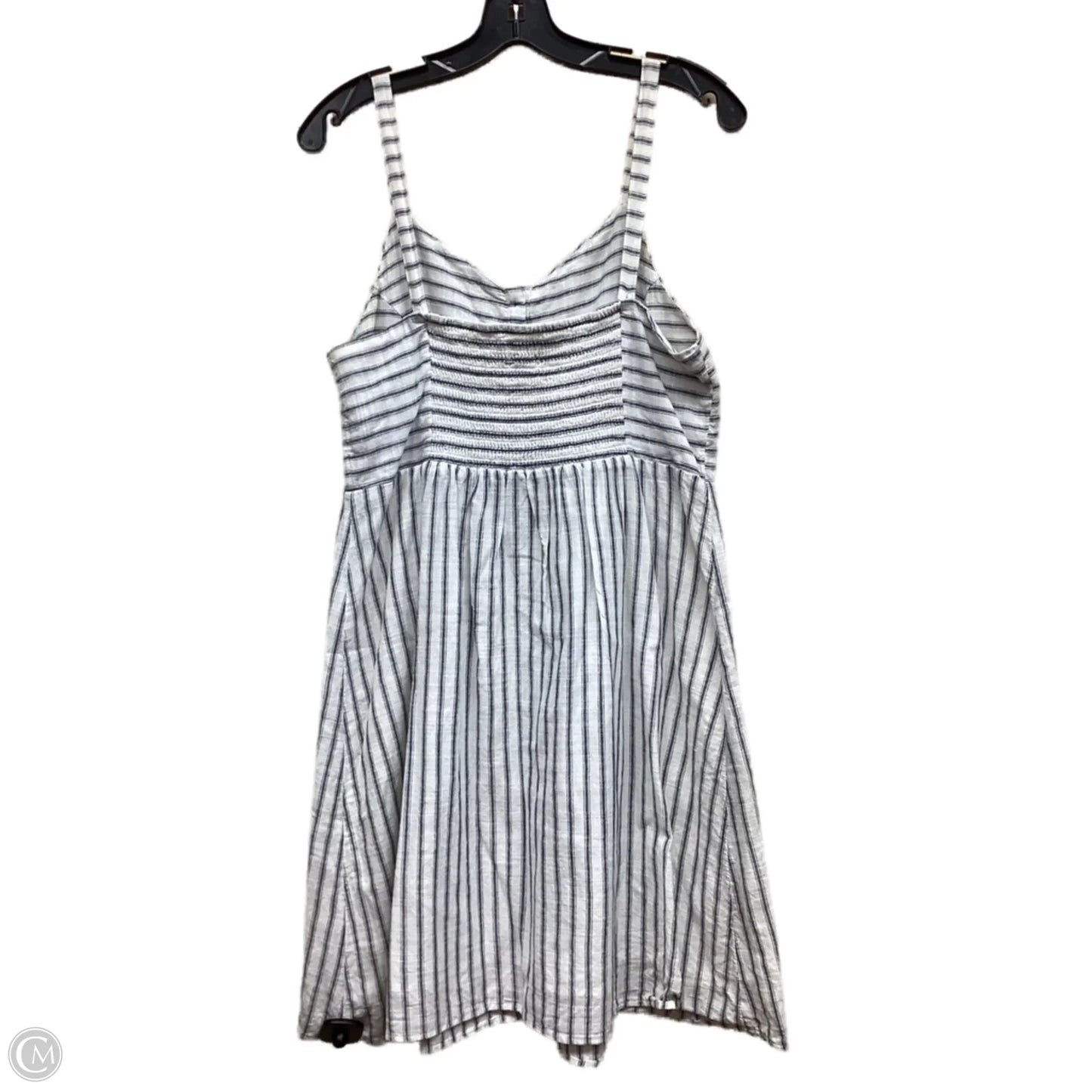 Dress Casual Midi By Old Navy In Striped Pattern, Size: M
