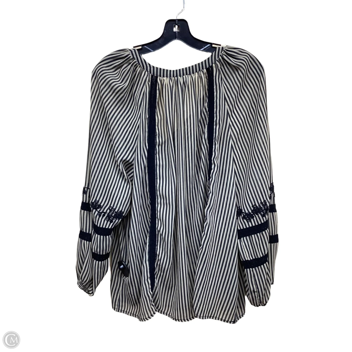 Top Long Sleeve By Chicos In Striped Pattern, Size: Xl