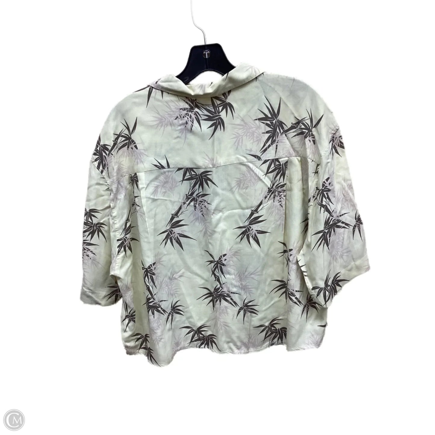 Top Short Sleeve By Clothes Mentor In Yellow, Size: L