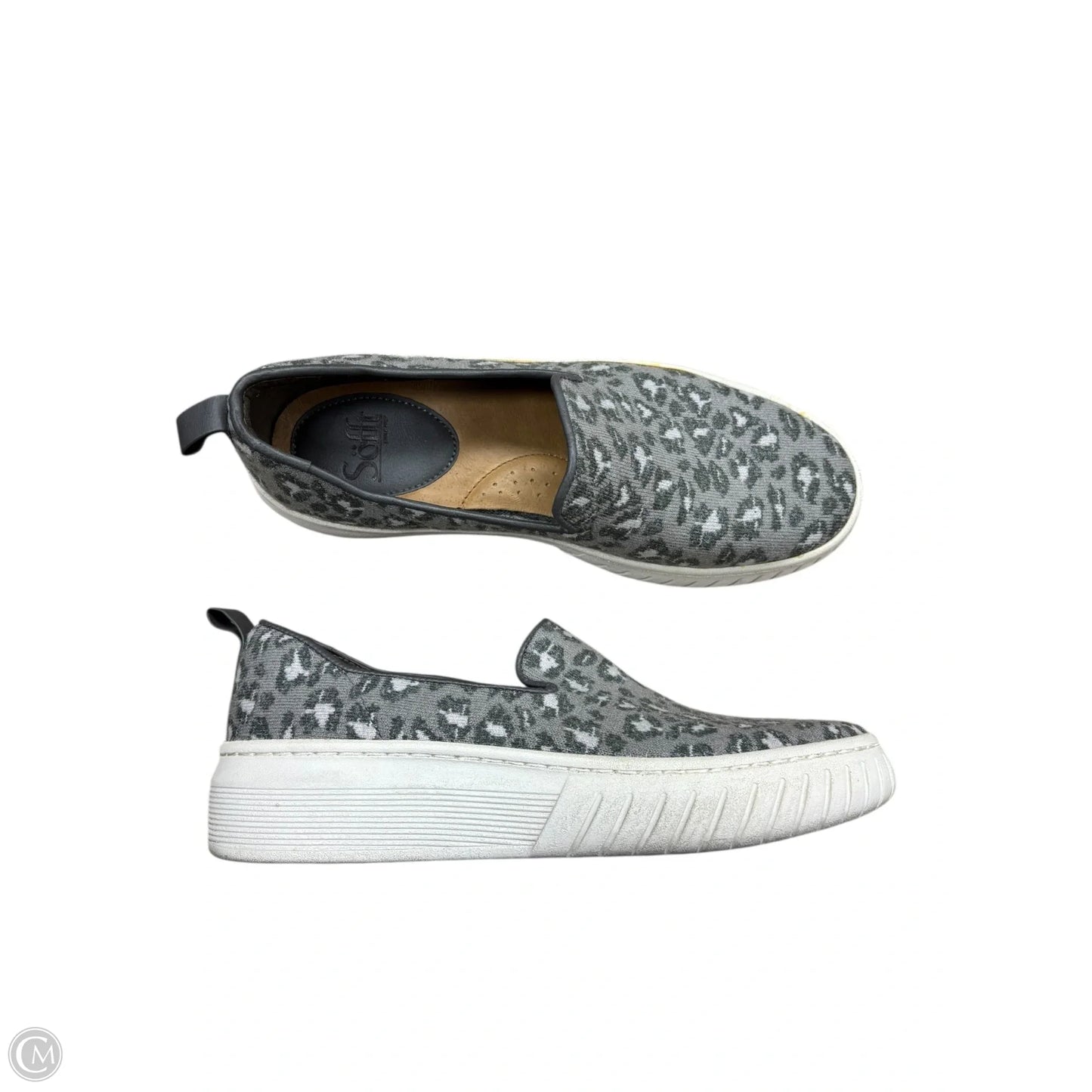 Shoes Sneakers By Sofft In Grey, Size: 9