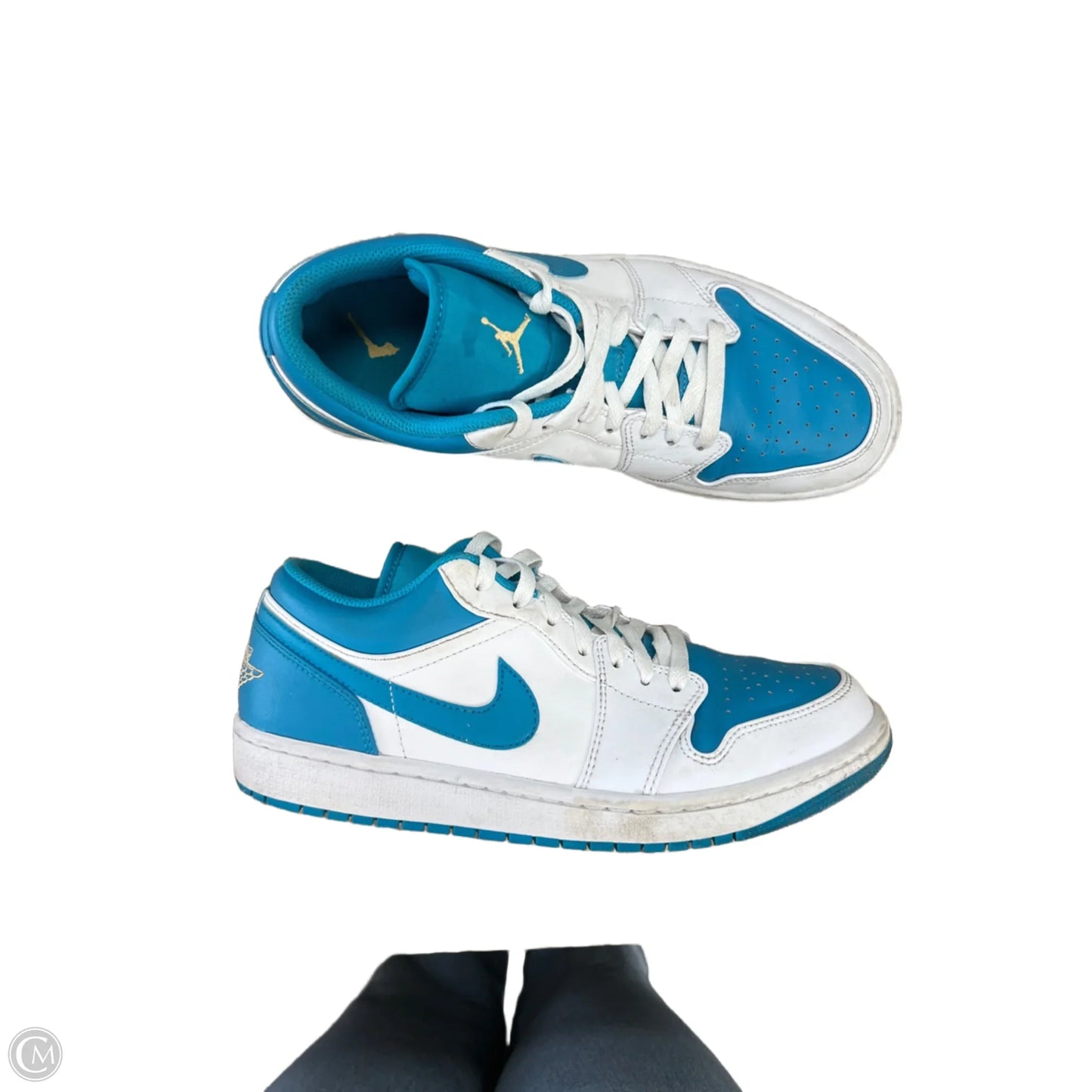 Shoes Sneakers By Nike In Blue & White, Size: 9