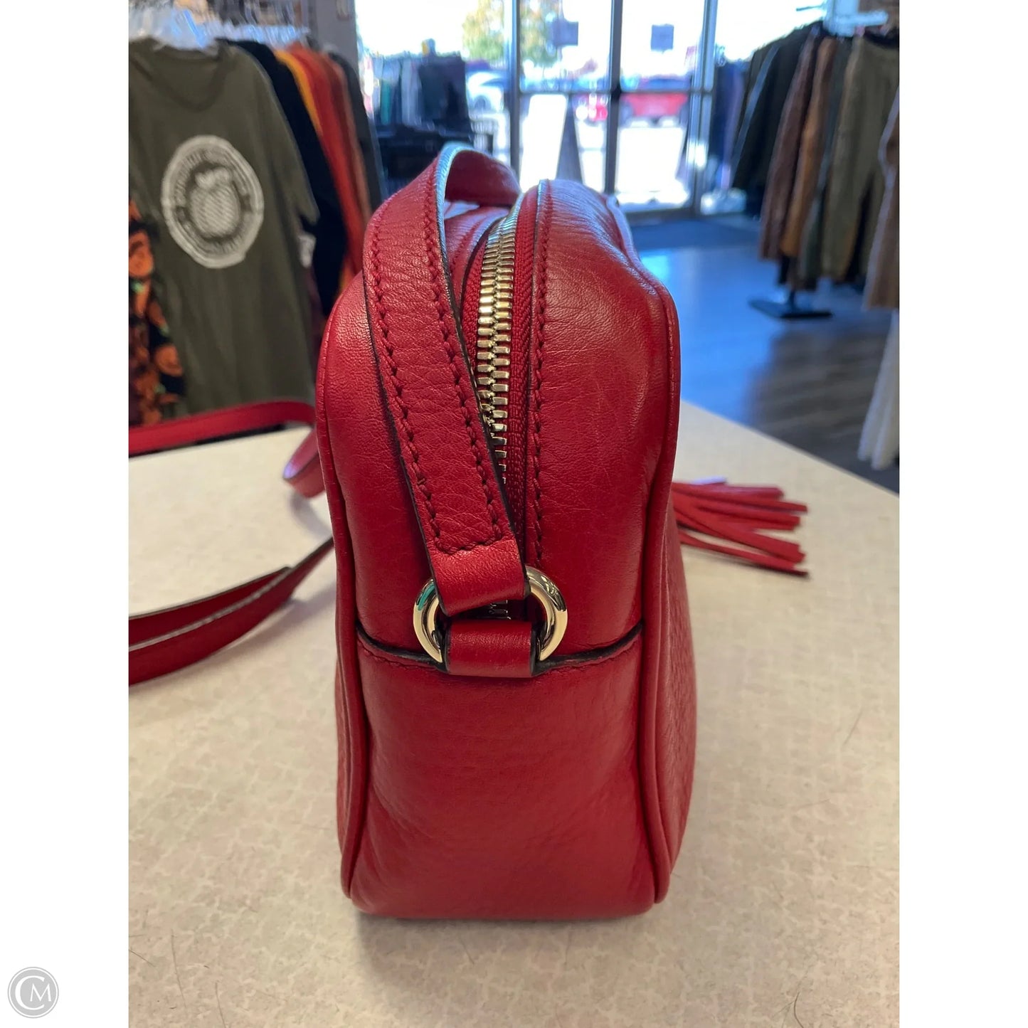 Crossbody Luxury Designer By Gucci, Size: Small