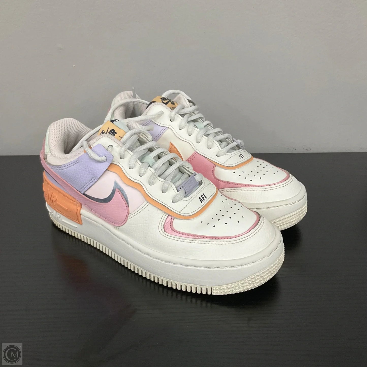 Shoes Sneakers By Nike In Multi-colored, Size: 7