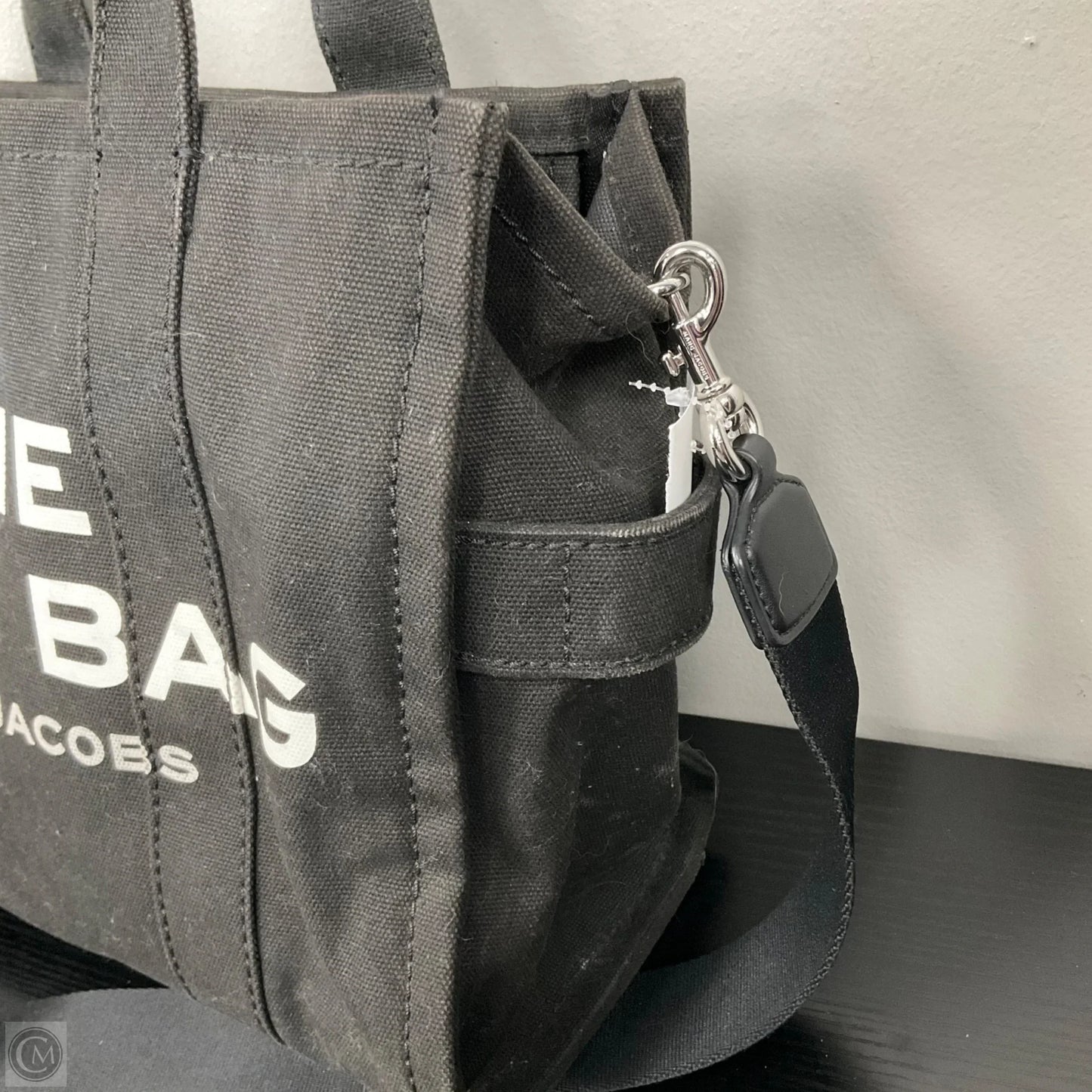 Tote Luxury Designer By Marc Jacobs, Size: Large