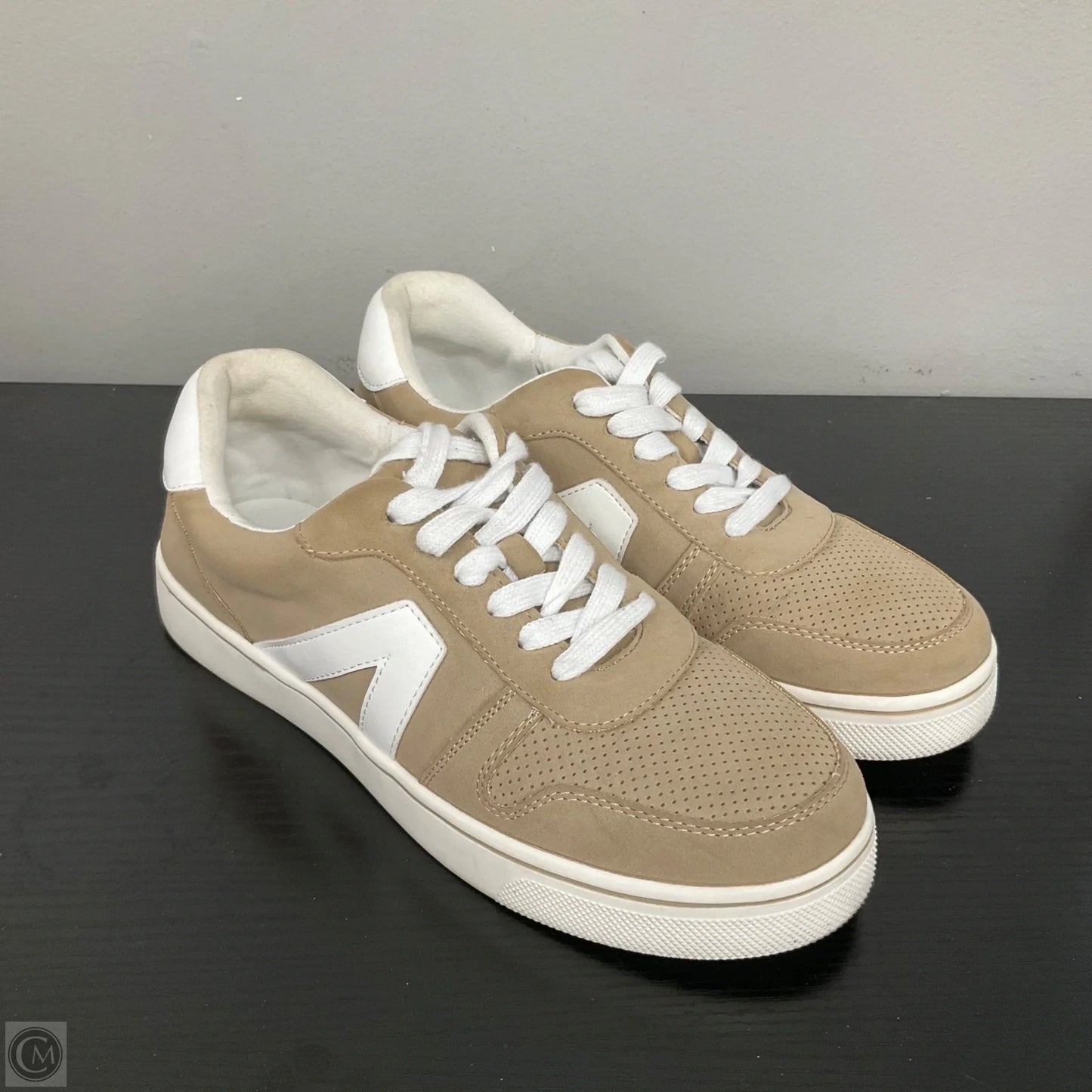 Shoes Sneakers By Mia In Tan, Size: 7.5