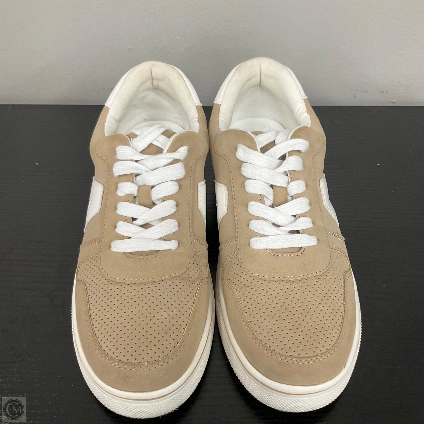 Shoes Sneakers By Mia In Tan, Size: 7.5