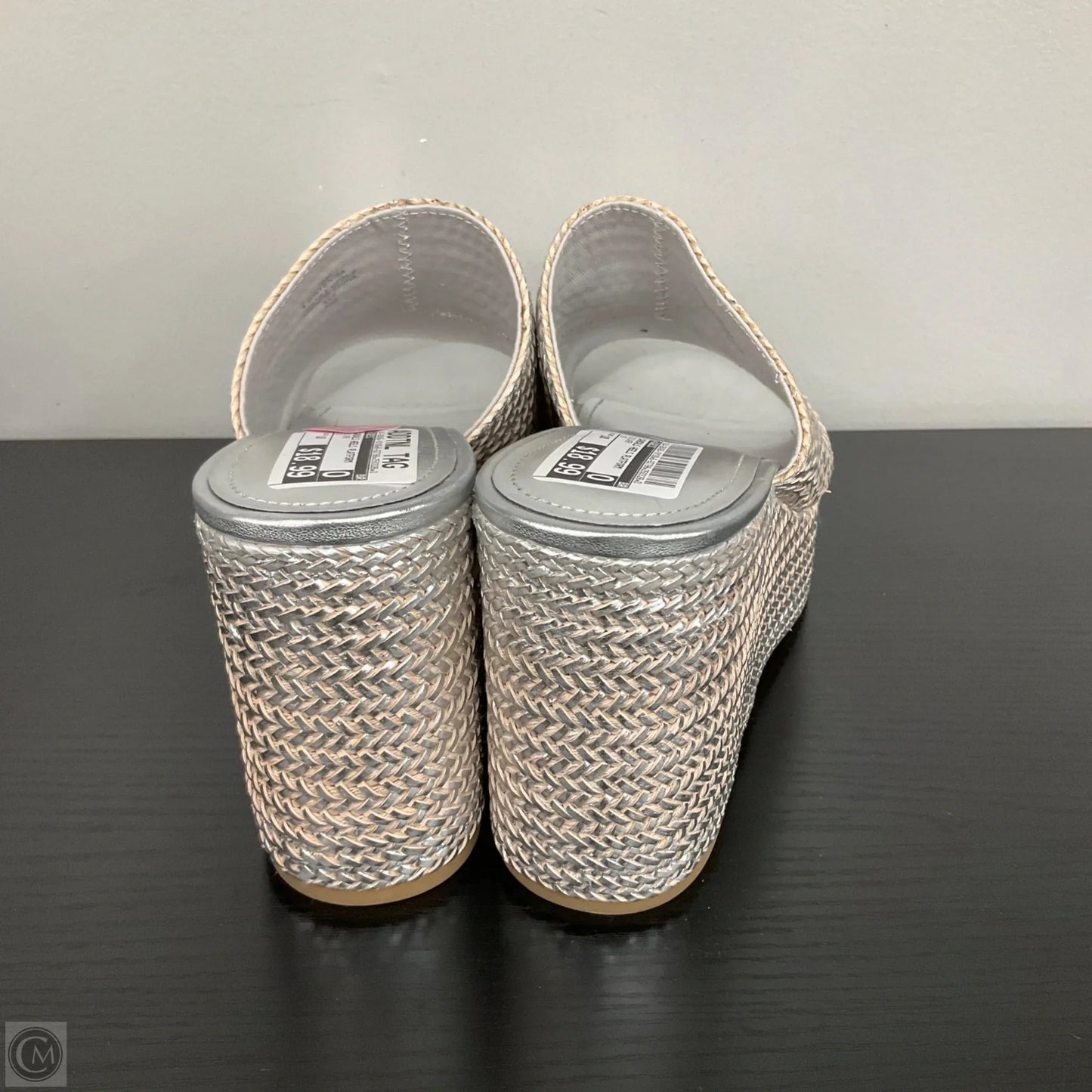 Sandals Heels Platform By Guess In Silver, Size: 10