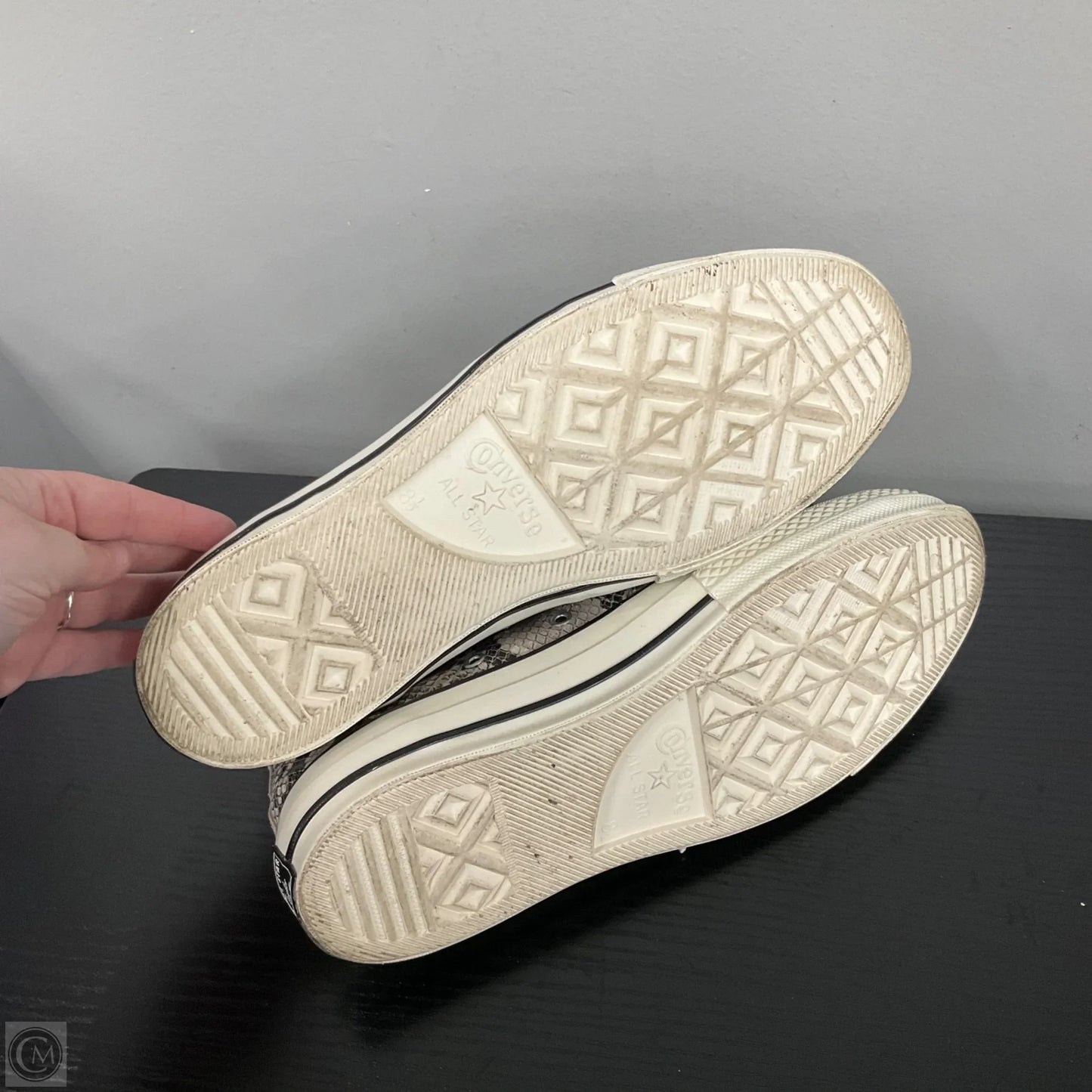 Shoes Flats By Converse In Animal Print, Size: 10.5