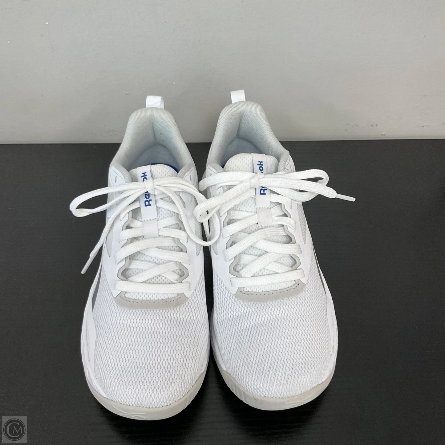 Shoes Athletic By Reebok In White, Size: 6.5