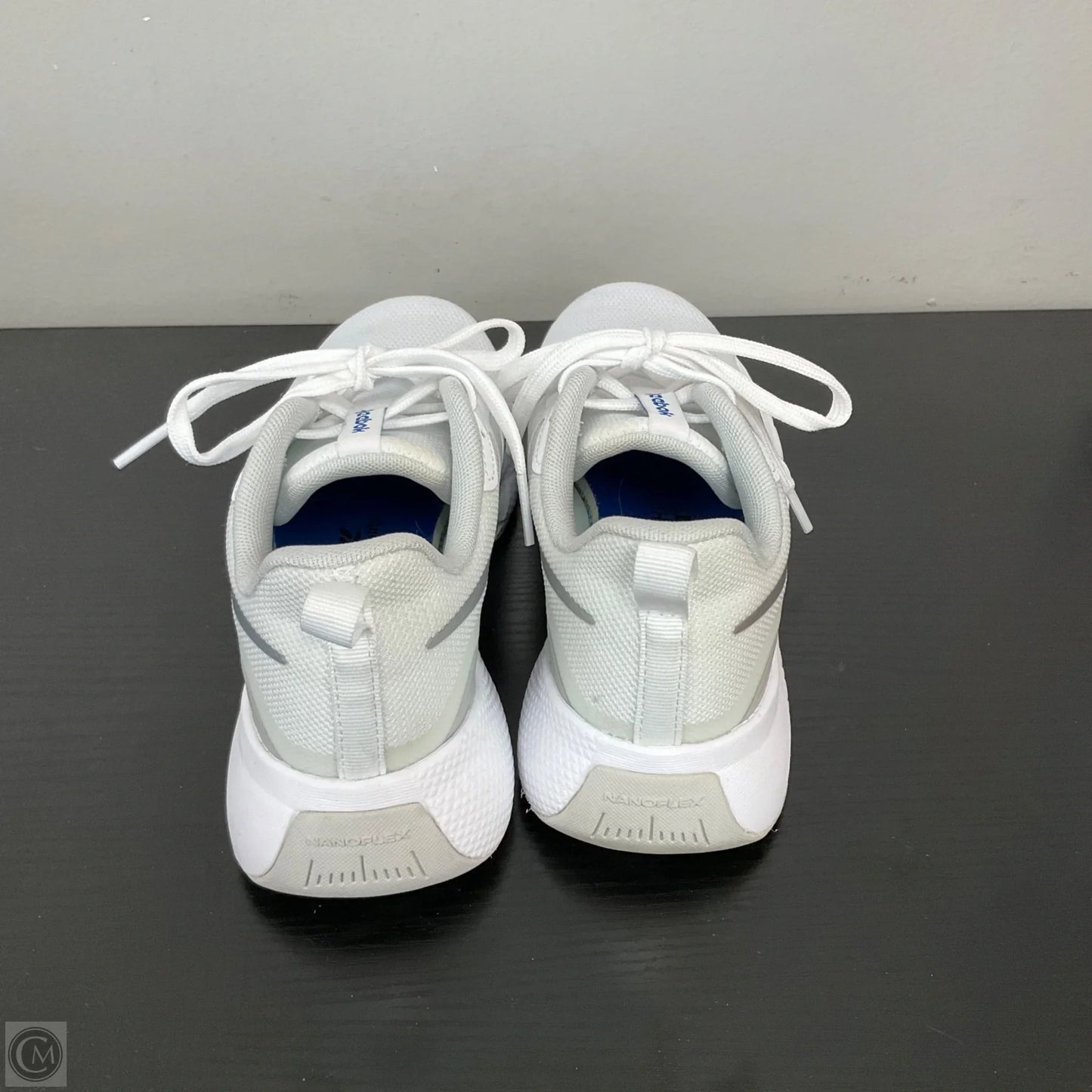 Shoes Athletic By Reebok In White, Size: 6.5