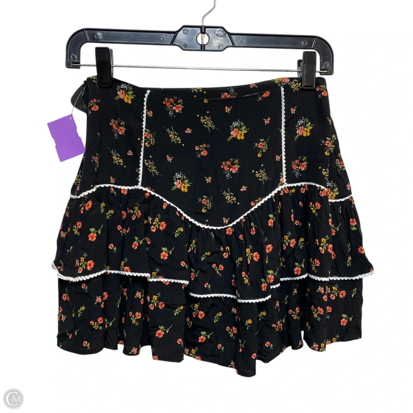Skirt Mini & Short By Forever 21 In Black, Size: Xs