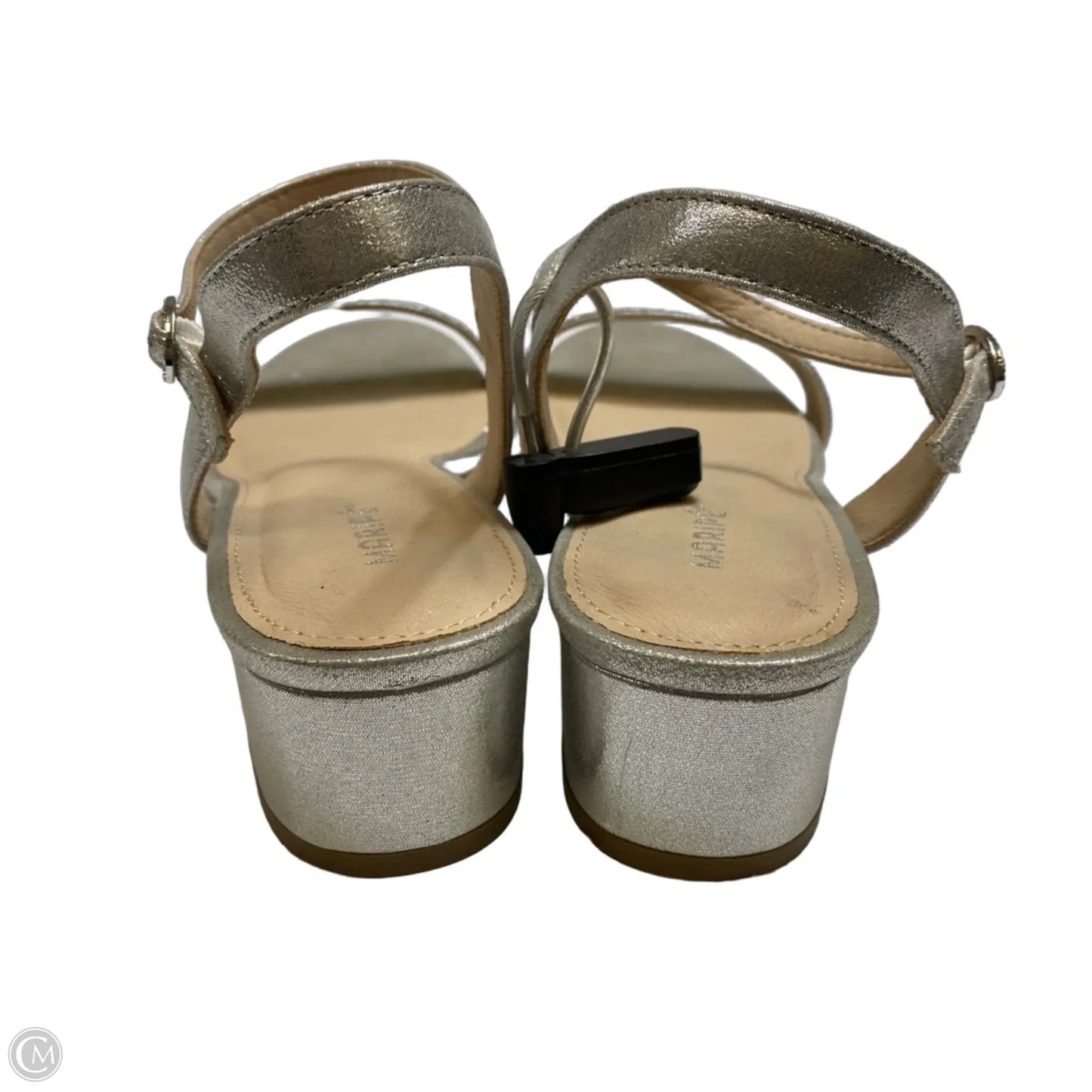 Sandals Flats By Pelle Moda In Gold, Size: 10