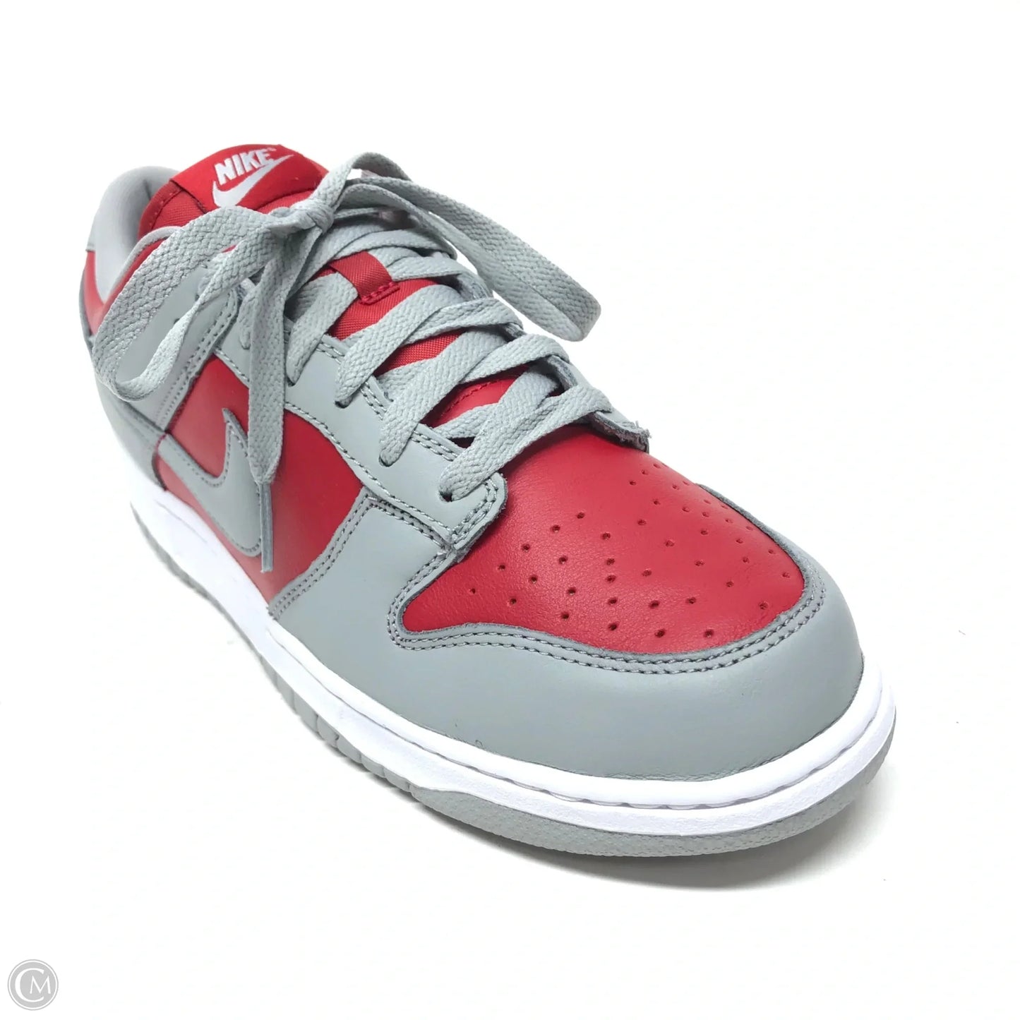 Shoes Sneakers By Nike In Grey & Red, Size: 10.5