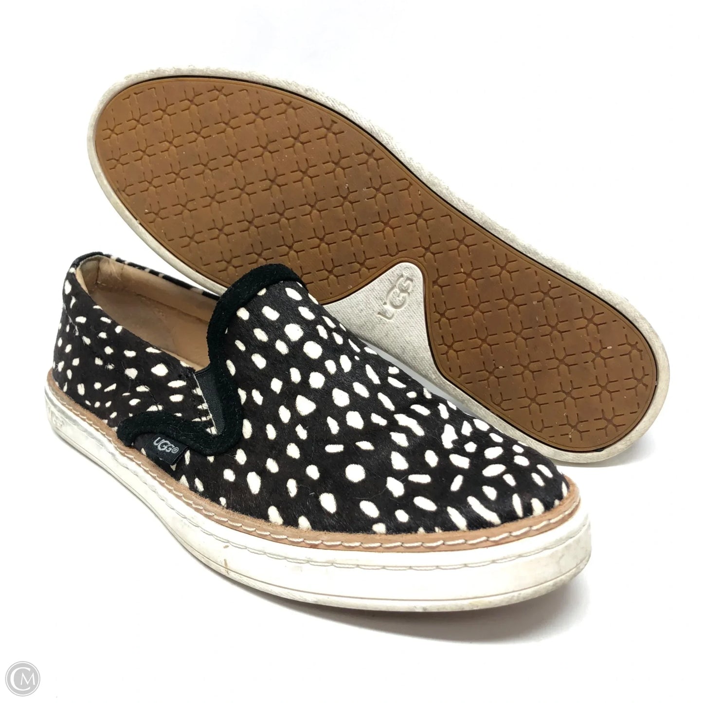 Shoes Designer By Ugg In Black & White, Size: 9
