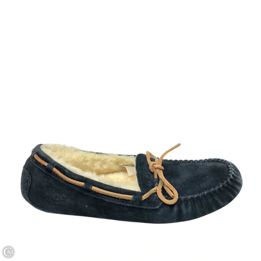 Shoes Designer By Ugg In Black, Size: 9