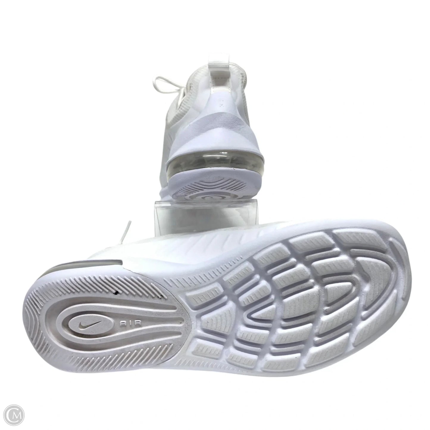 Shoes Sneakers By Nike In White, Size: 7.5