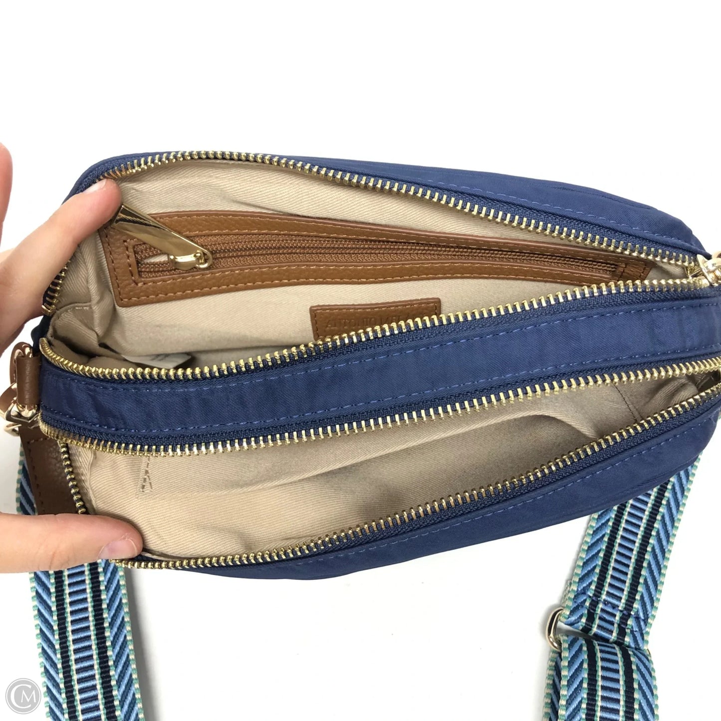 Crossbody By Antonio Melani, Size: Small
