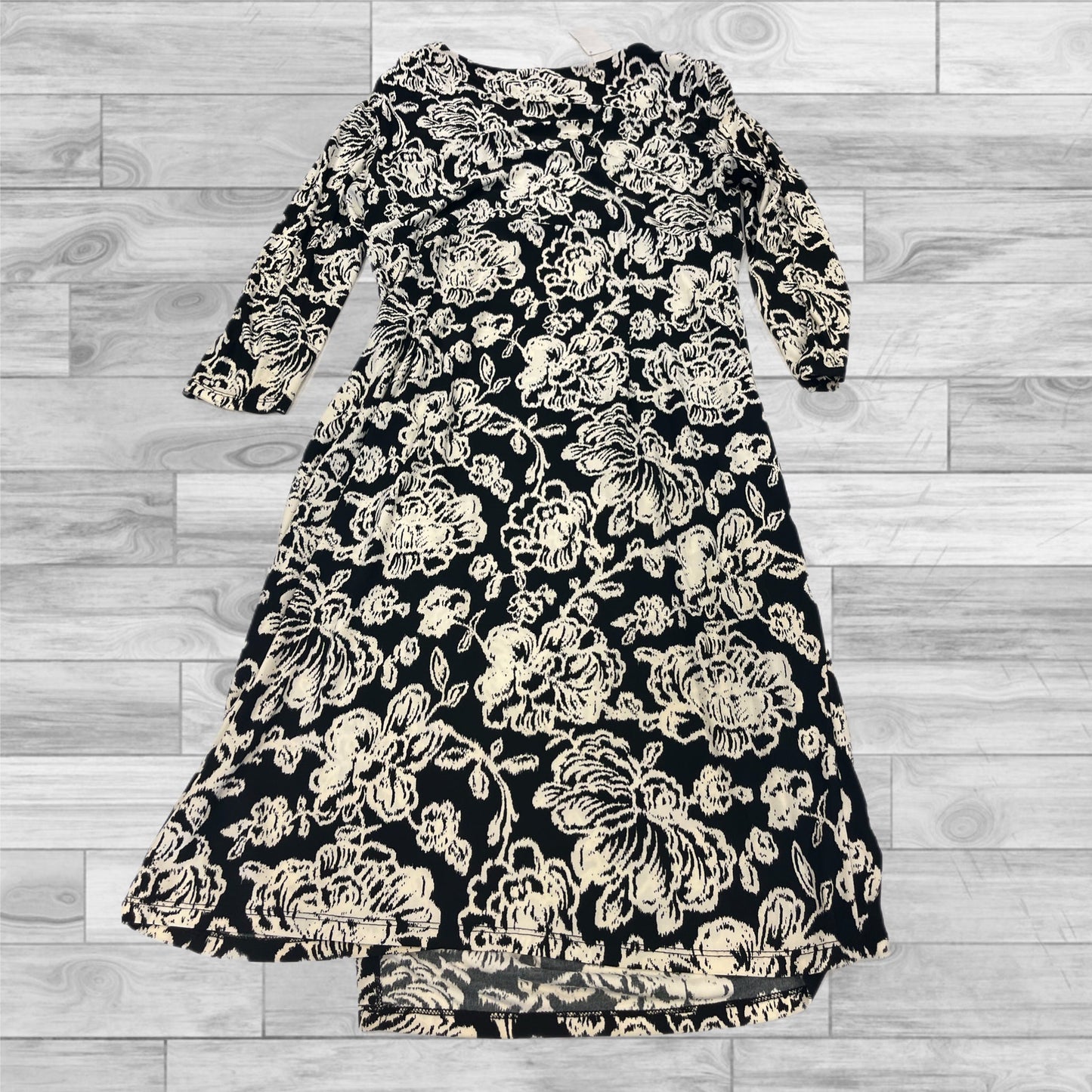 Dress Casual Short By Lauren By Ralph Lauren In Black & White, Size: 12