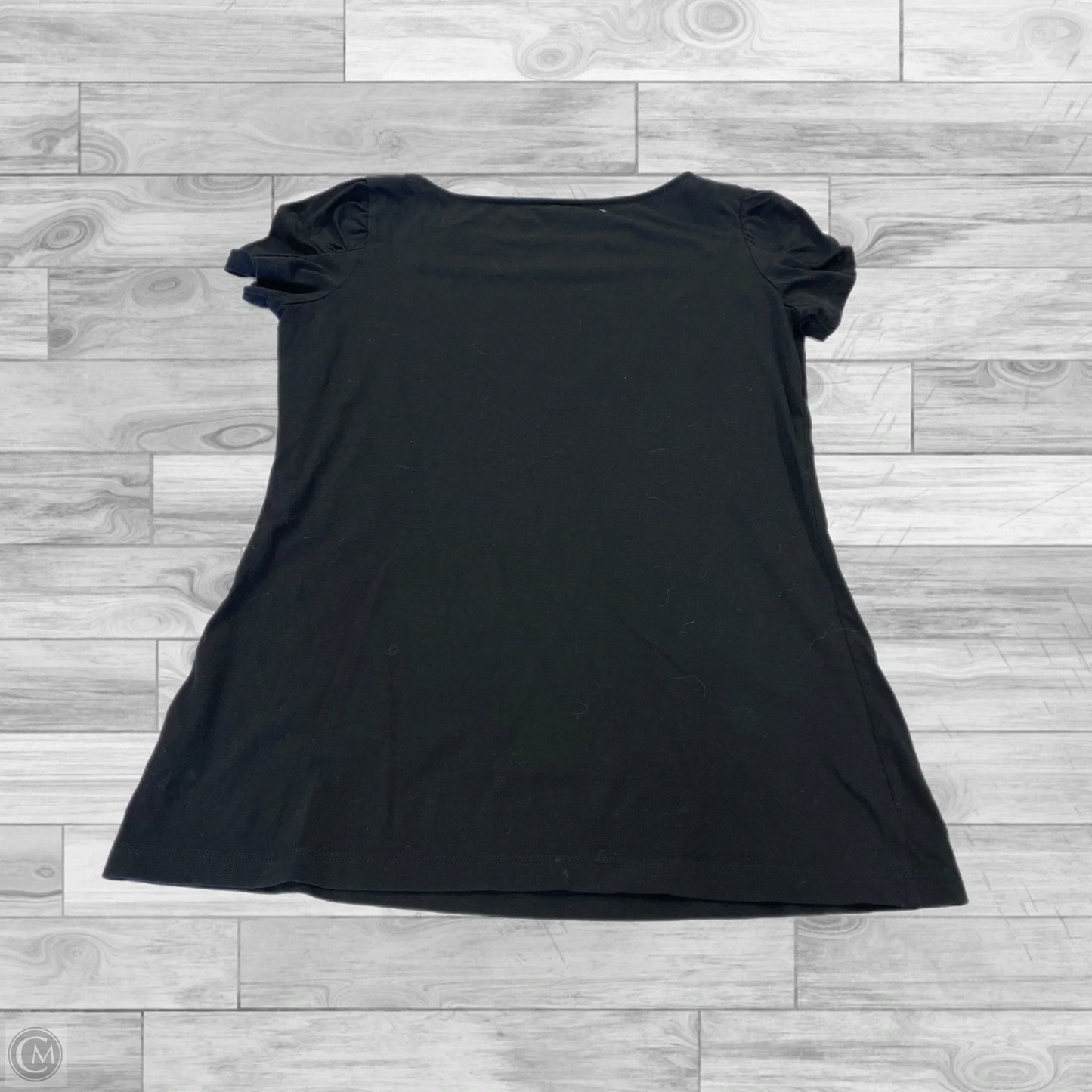 Top Short Sleeve Designer By Lilly Pulitzer In Black, Size: L