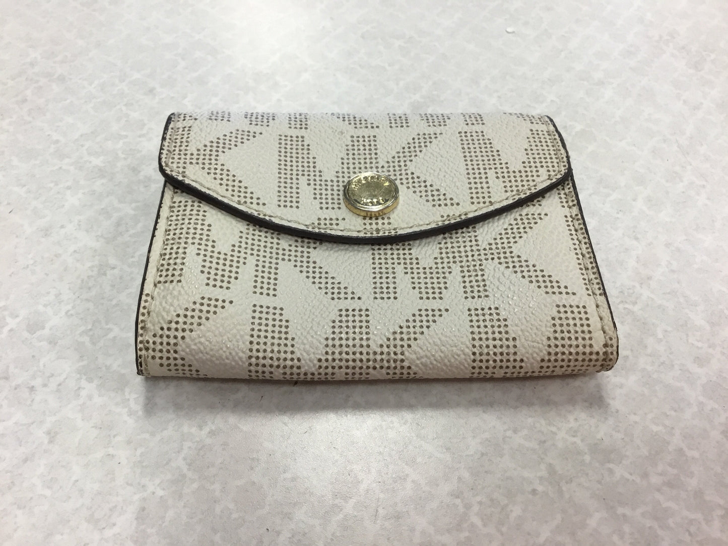 Wallet Designer By Michael Kors Size: Small